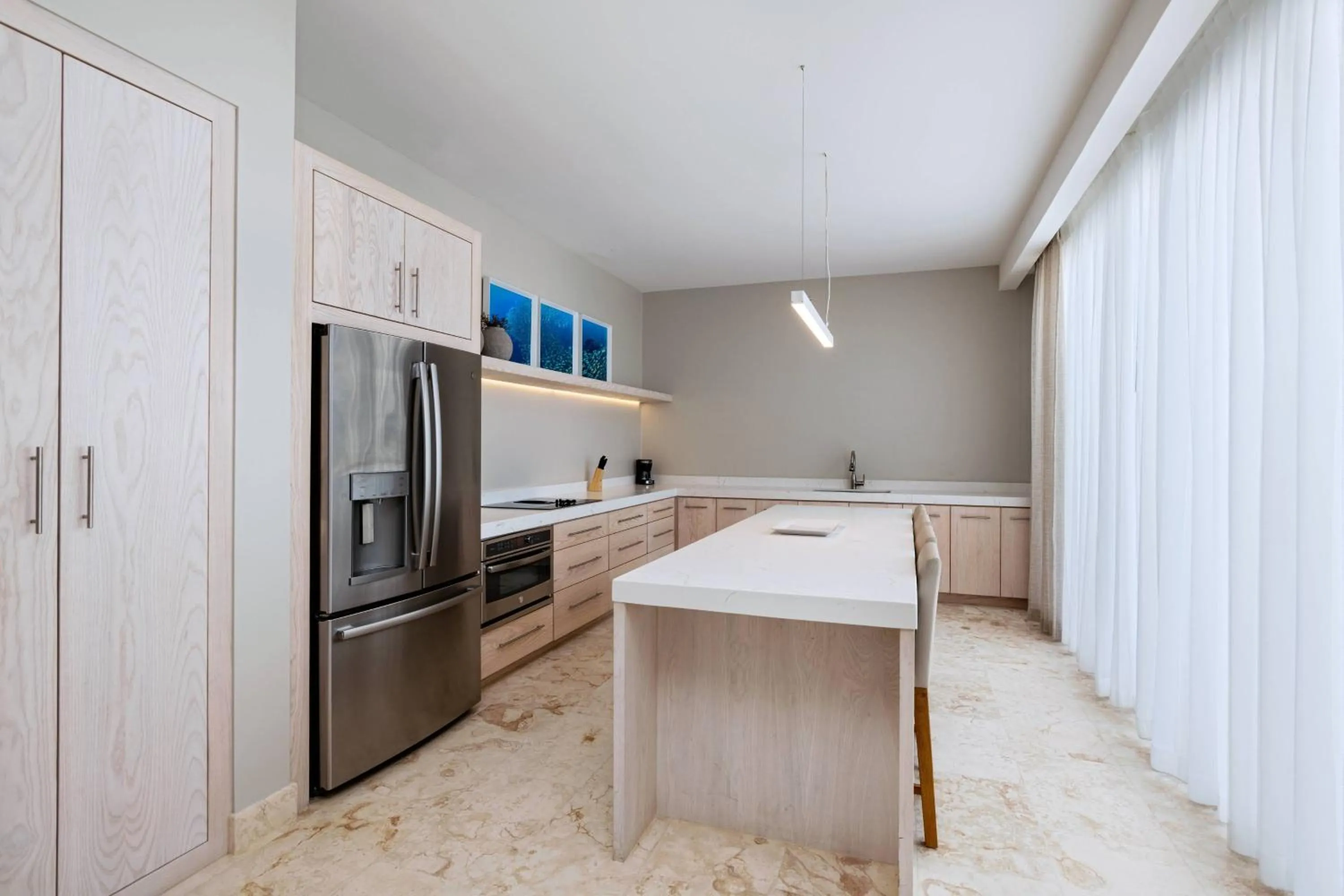 Kitchen or kitchenette in Alaia Belize, Autograph Collection