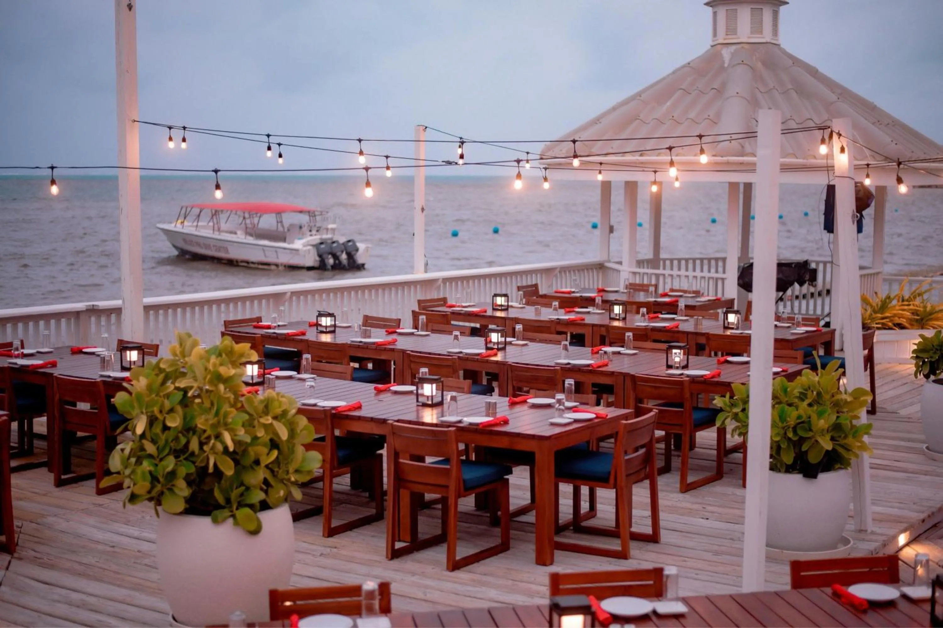 Meeting/conference room in Alaia Belize, Autograph Collection