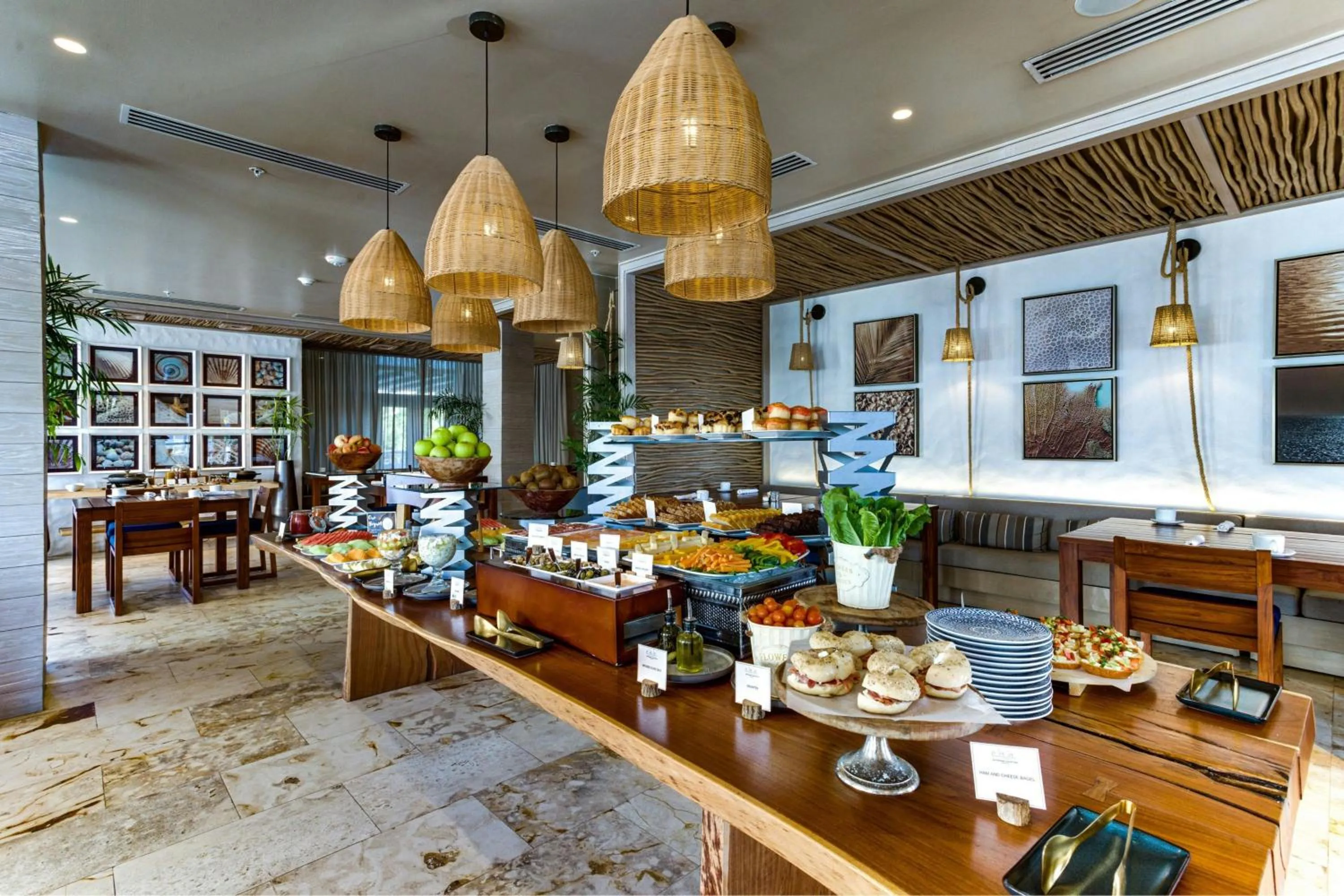 Restaurant/places to eat in Alaia Belize, Autograph Collection