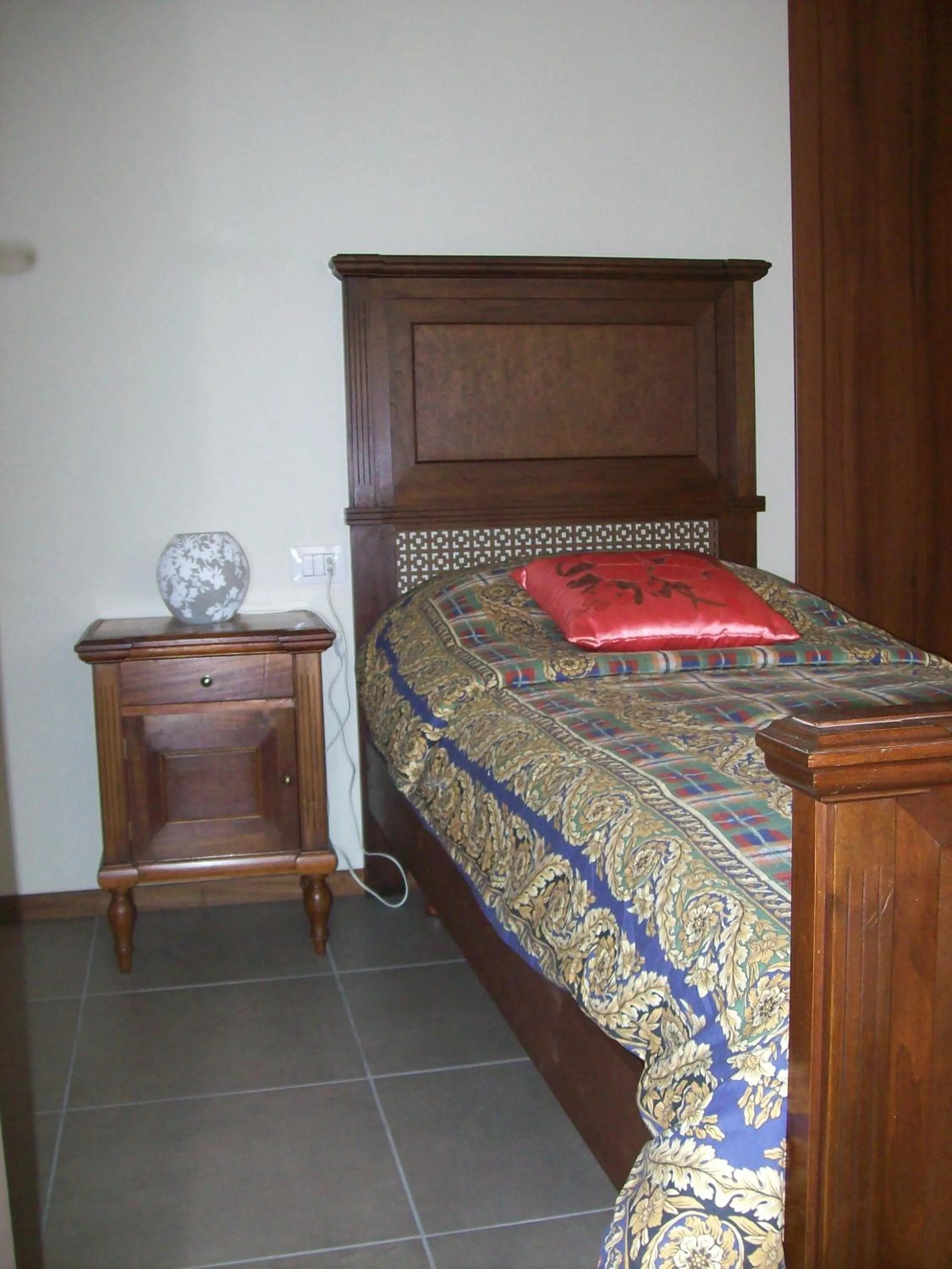 Bedroom, Bed in La Bottega Del Falegname