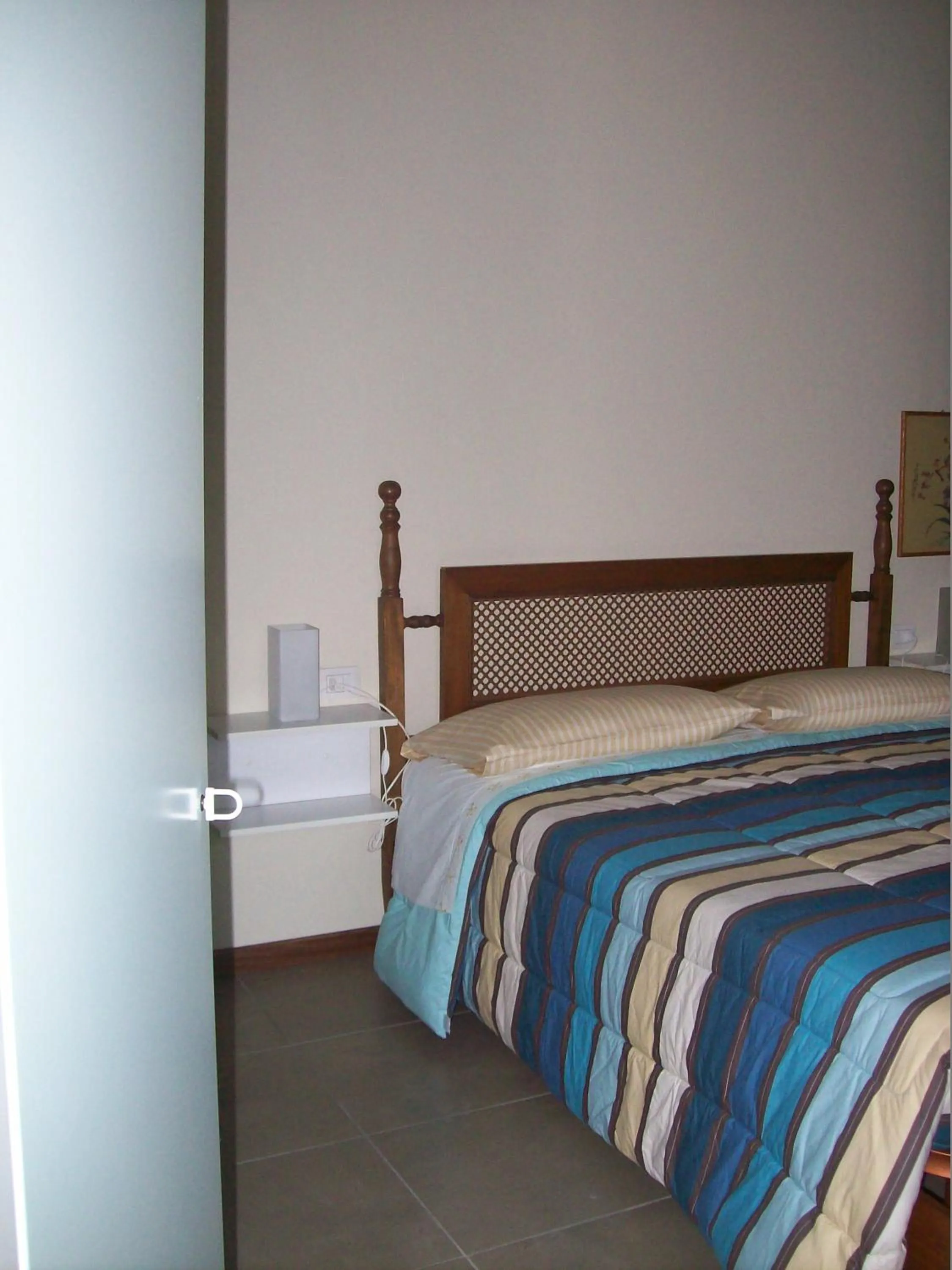 Bedroom, Bed in La Bottega Del Falegname