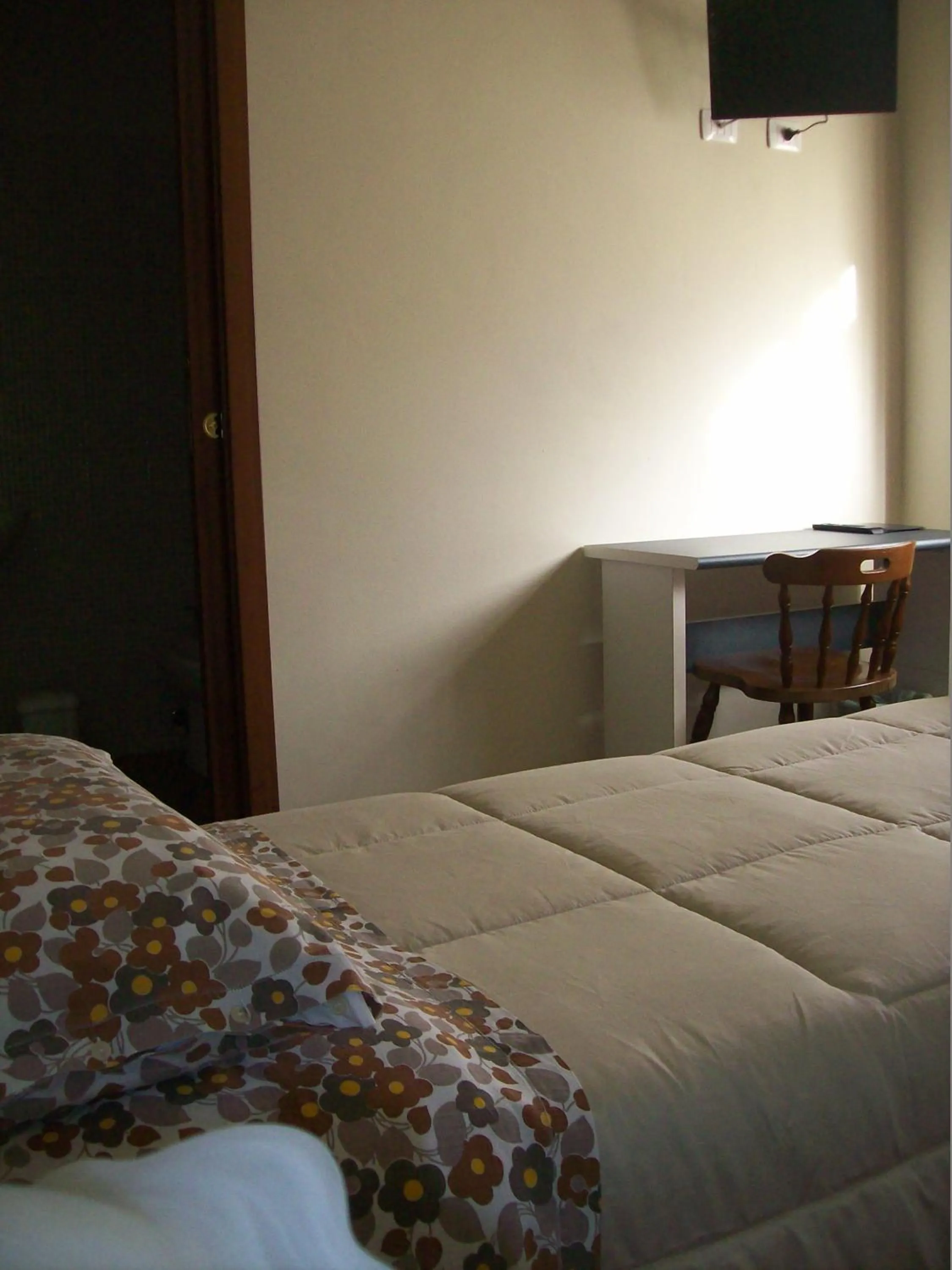 Bedroom, Bed in La Bottega Del Falegname