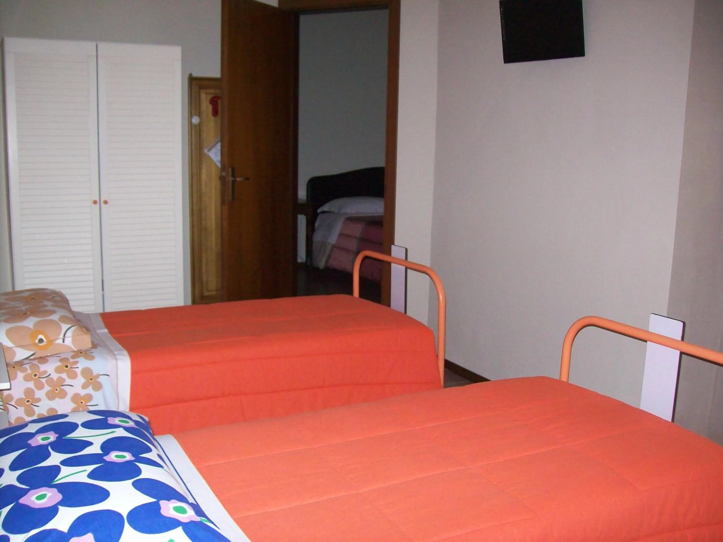 Bedroom, Bed in La Bottega Del Falegname