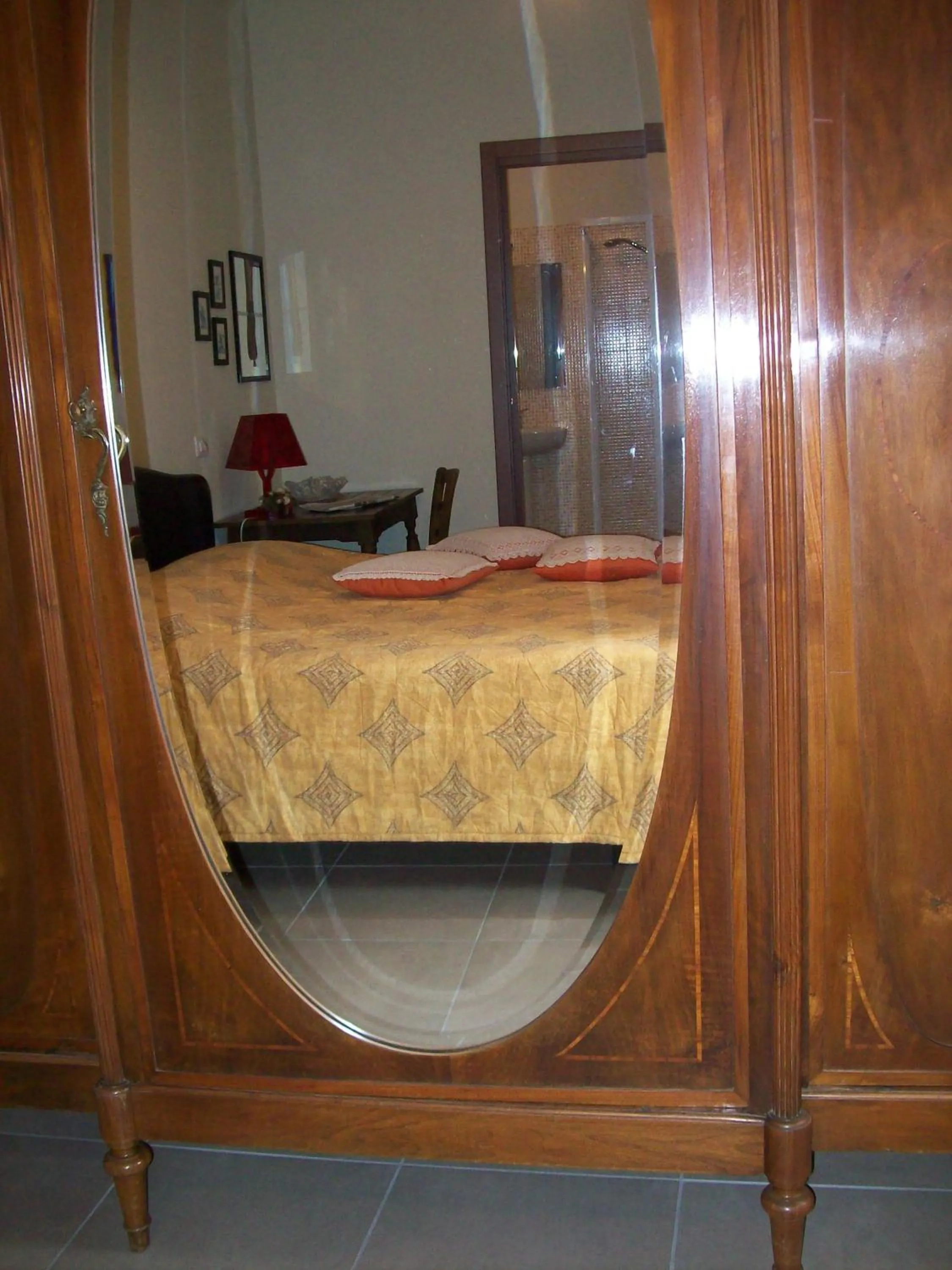 Bedroom, Bed in La Bottega Del Falegname