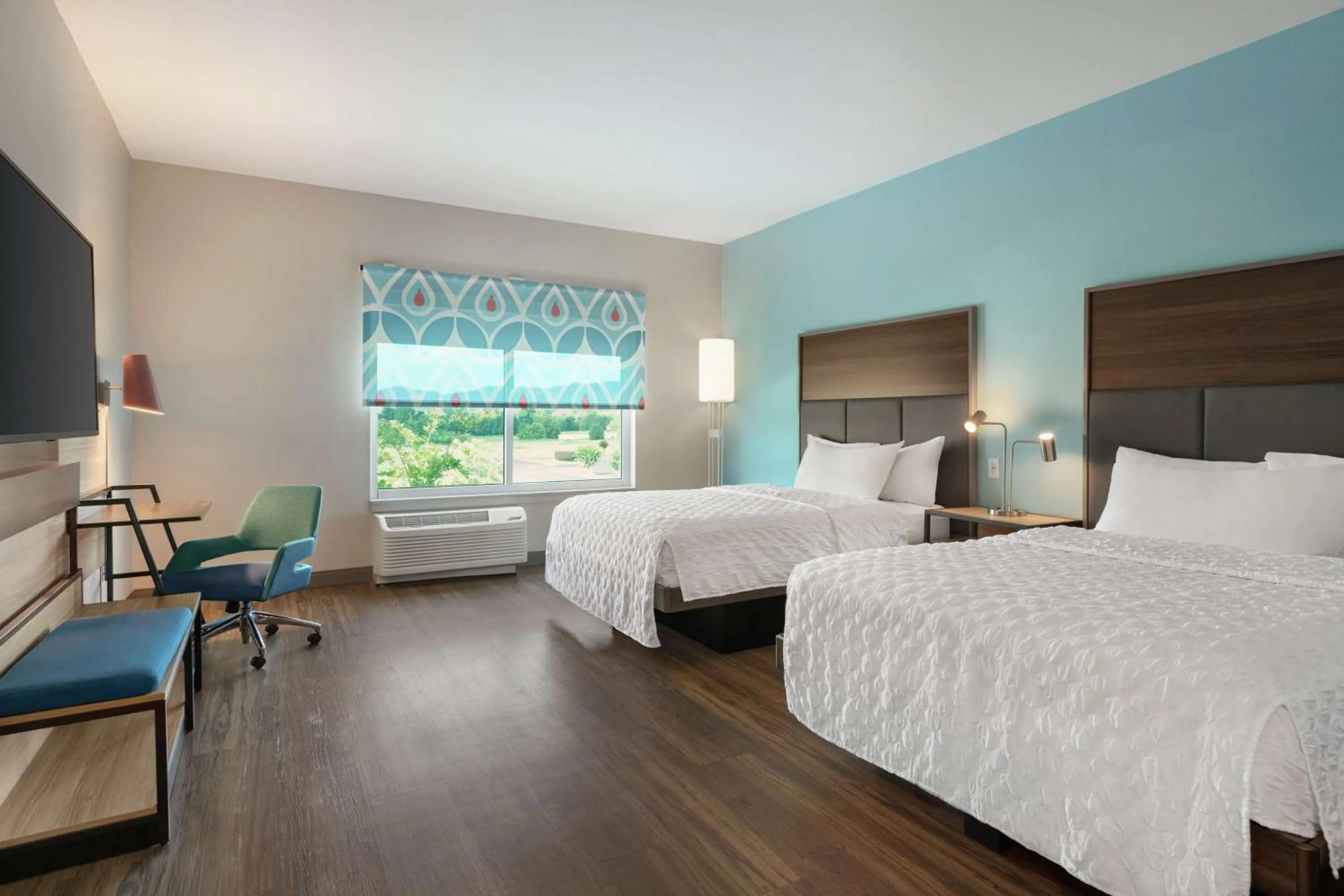 Bedroom, Bed in Tru By Hilton Ringgold, Ga