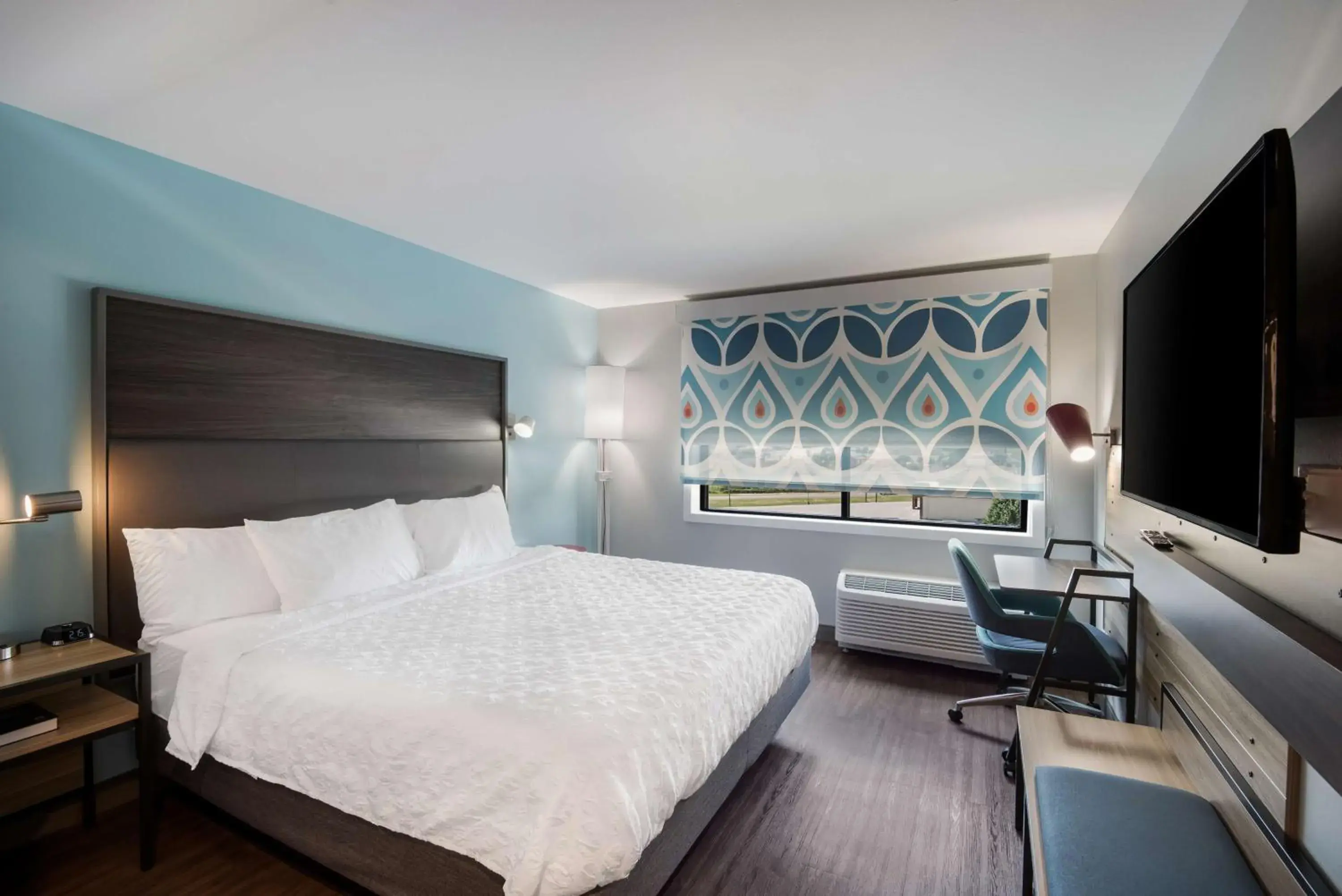 King Room in Tru By Hilton Warsaw, In King Room in Tru By Hilton Warsaw, In