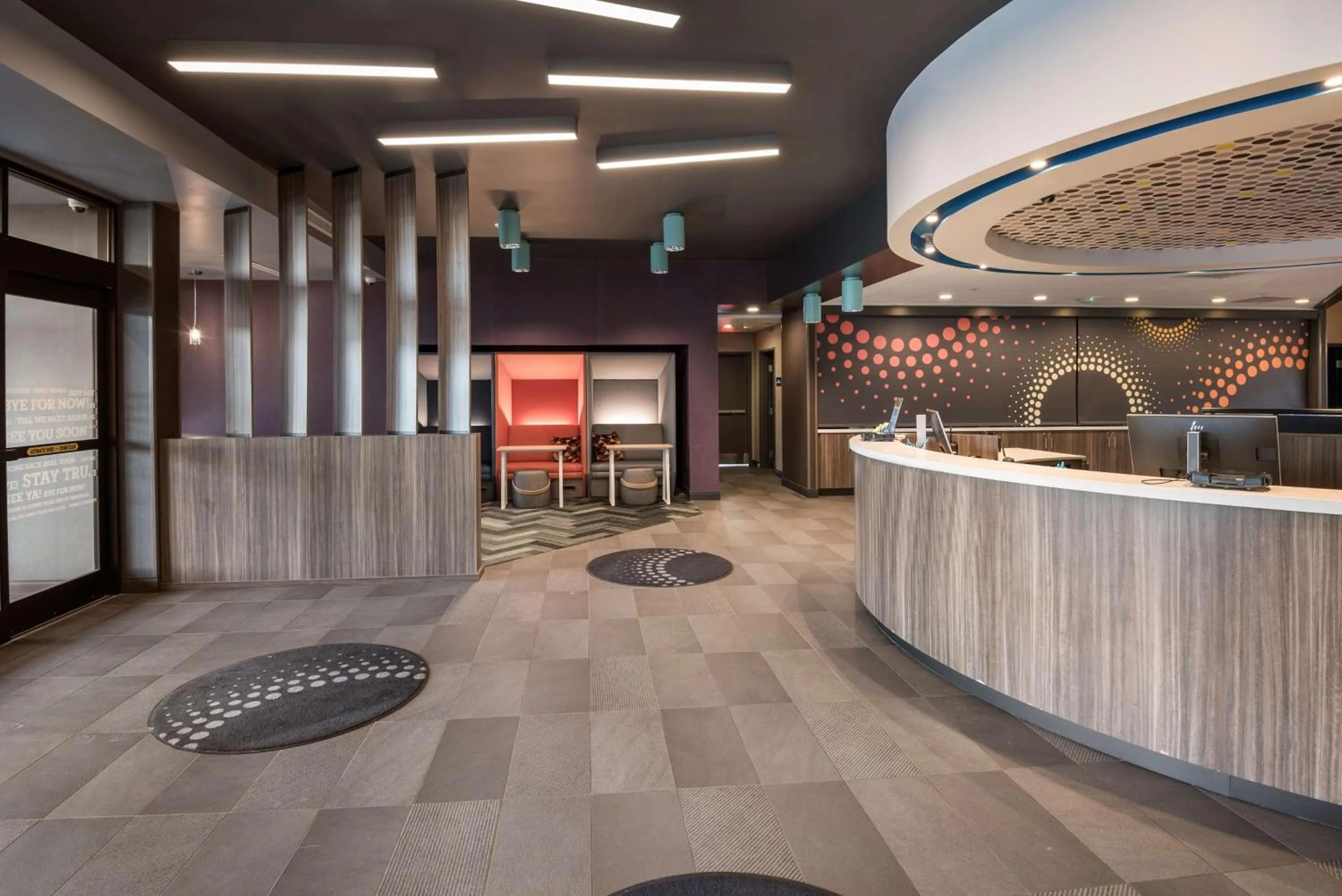 Lobby or reception in Tru By Hilton Warsaw, In