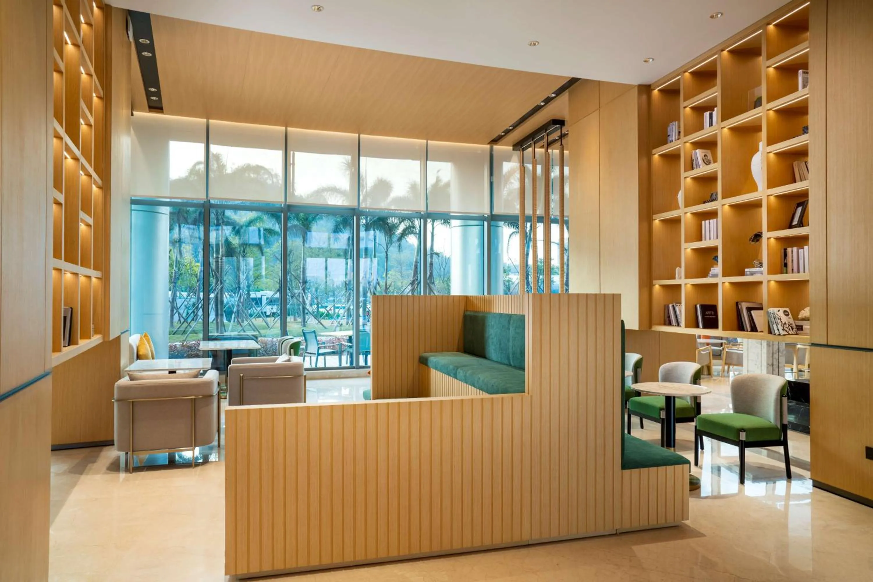 Lounge or bar in Hilton Garden Inn Zhuhai Hengqin Sumlodol Park