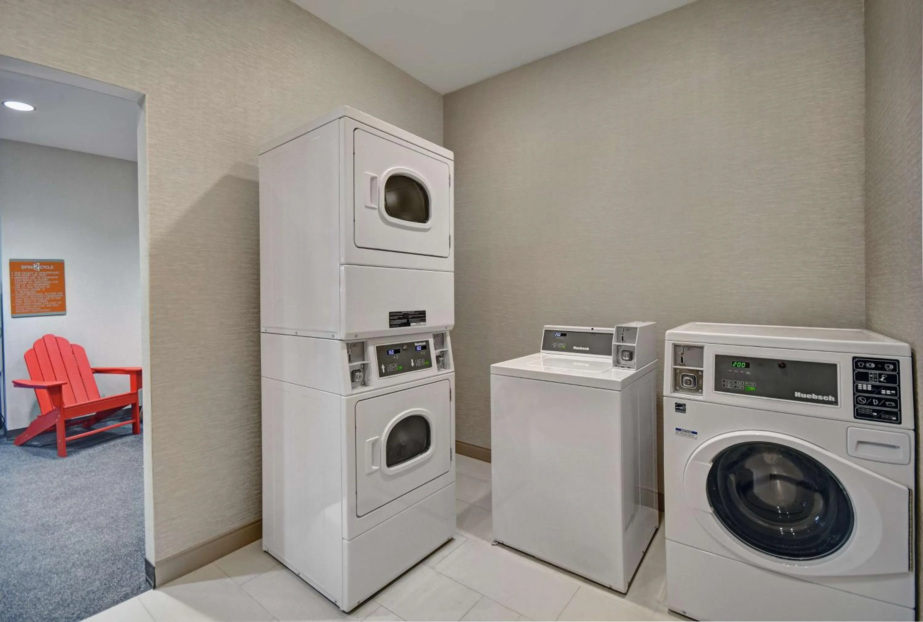 Property building in Home2 Suites By Hilton Raleigh North I-540