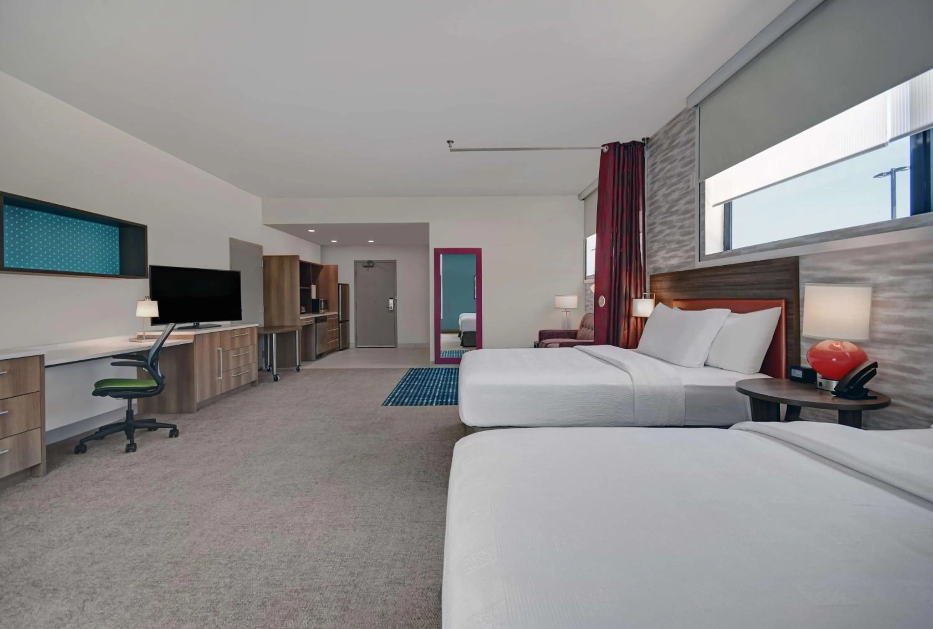 Bedroom, Bed in Home2 Suites By Hilton Raleigh North I-540