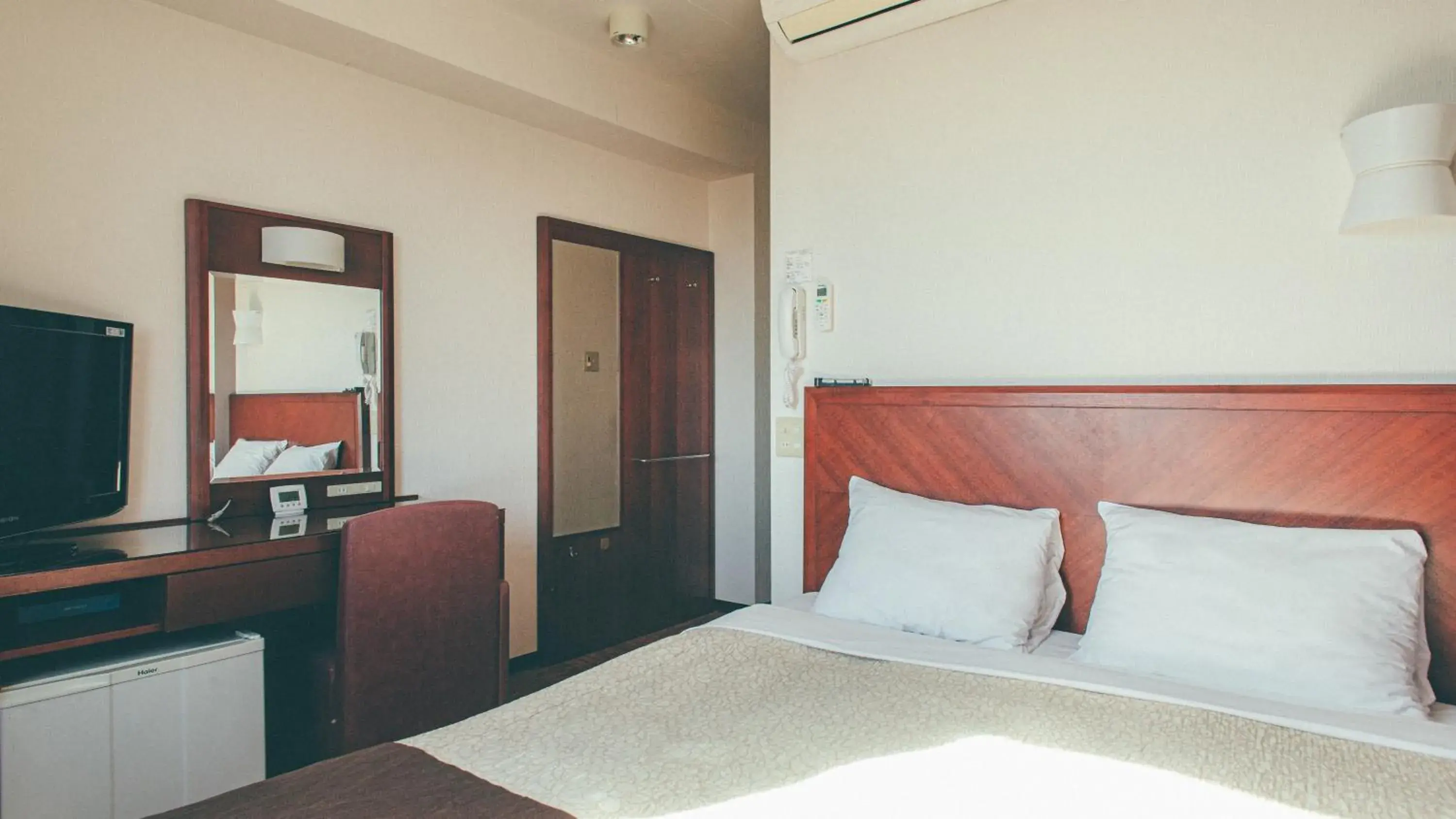 Double Room - single occupancy - Smoking in Kuretake-Inn Fujisan Double Room - single occupancy - Smoking in Kuretake-Inn Fujisan