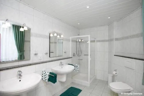 Bathroom in Hotel Hochheide
