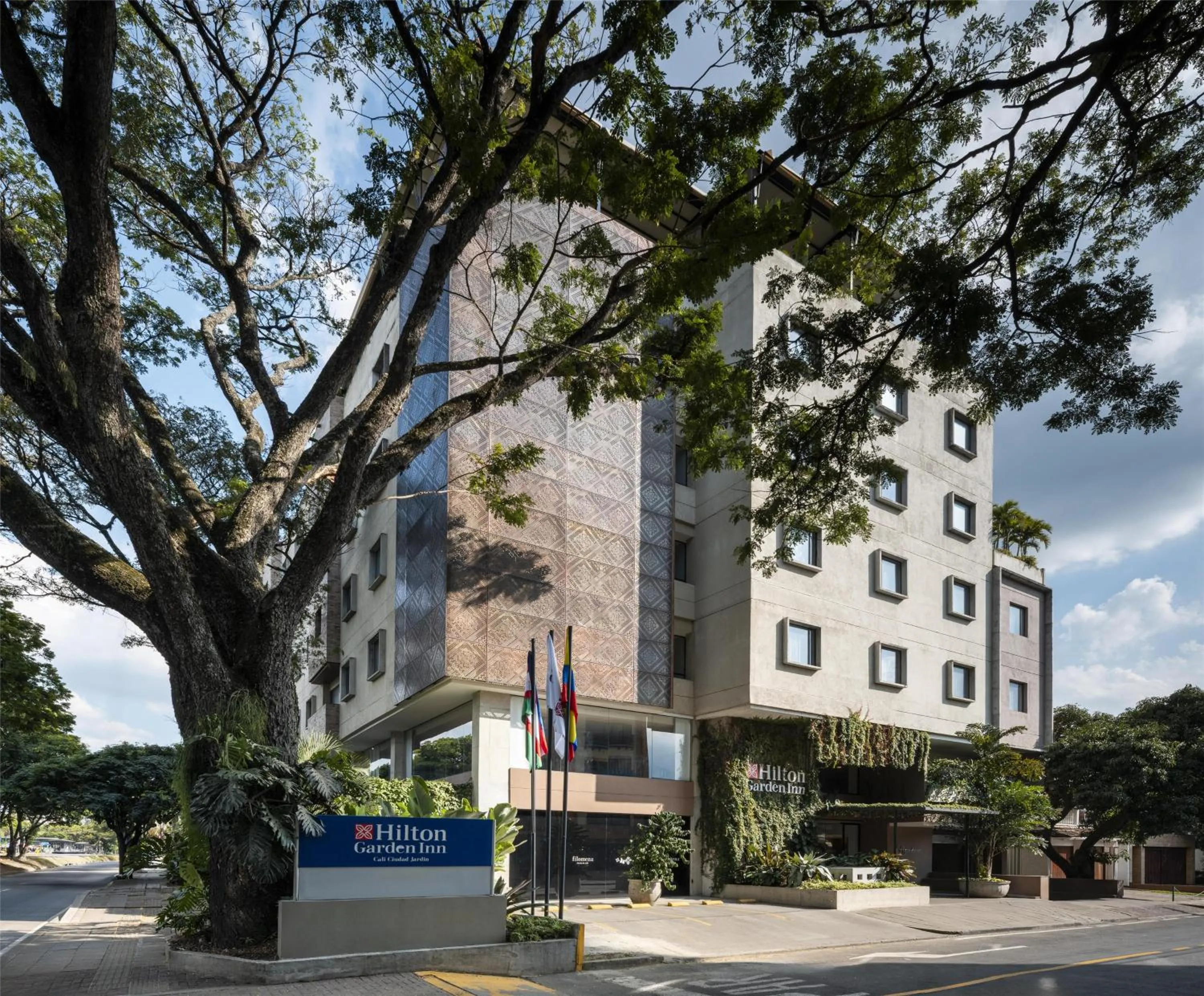 Property building in Hilton Garden Inn Cali Ciudad Jardin