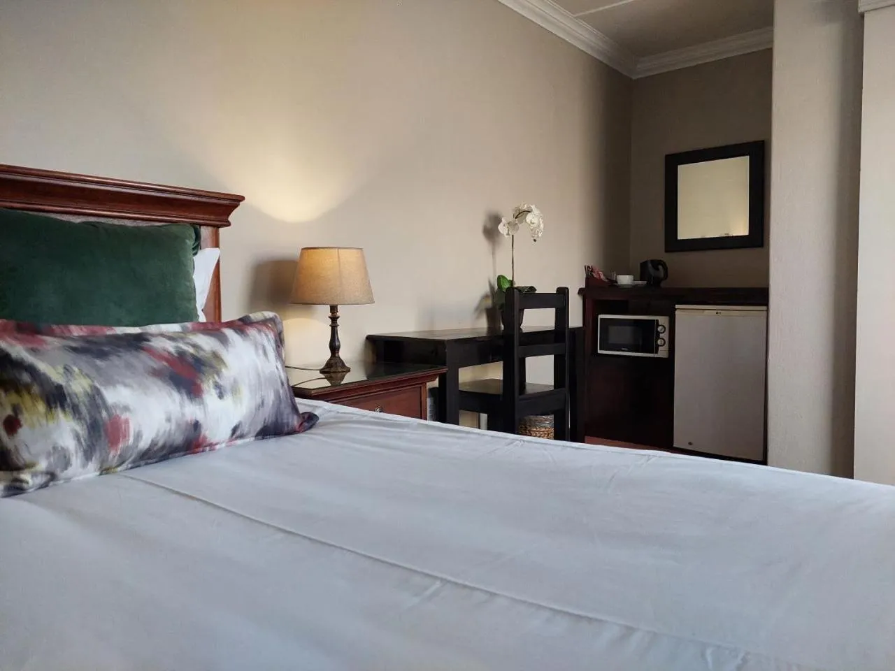 Bed in Aloes Guest House 62 on Meintjies