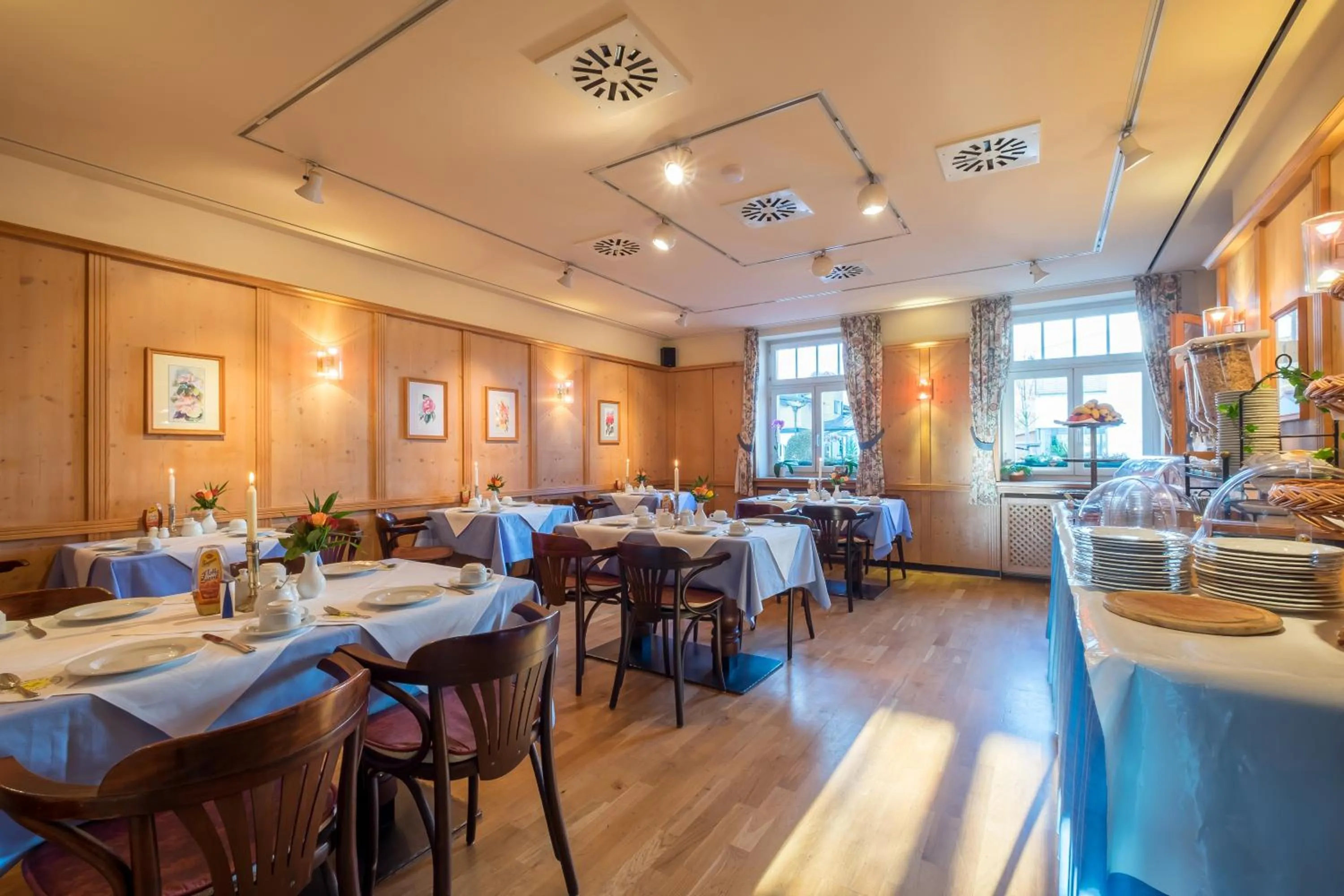 Restaurant/places to eat in Gautinger Hof