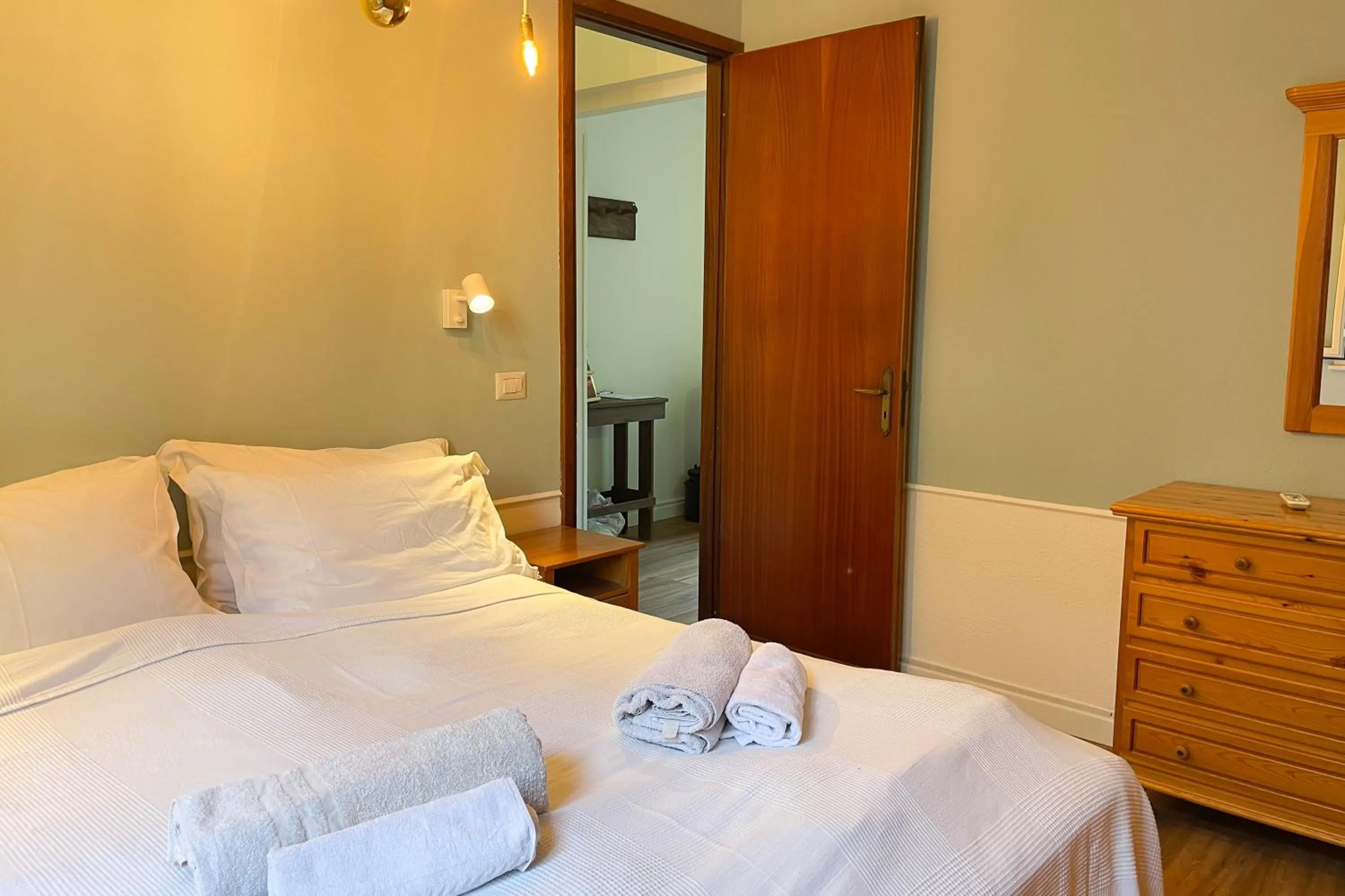 Bedroom, Bed in Villa Caterina - Solemar Sicilia