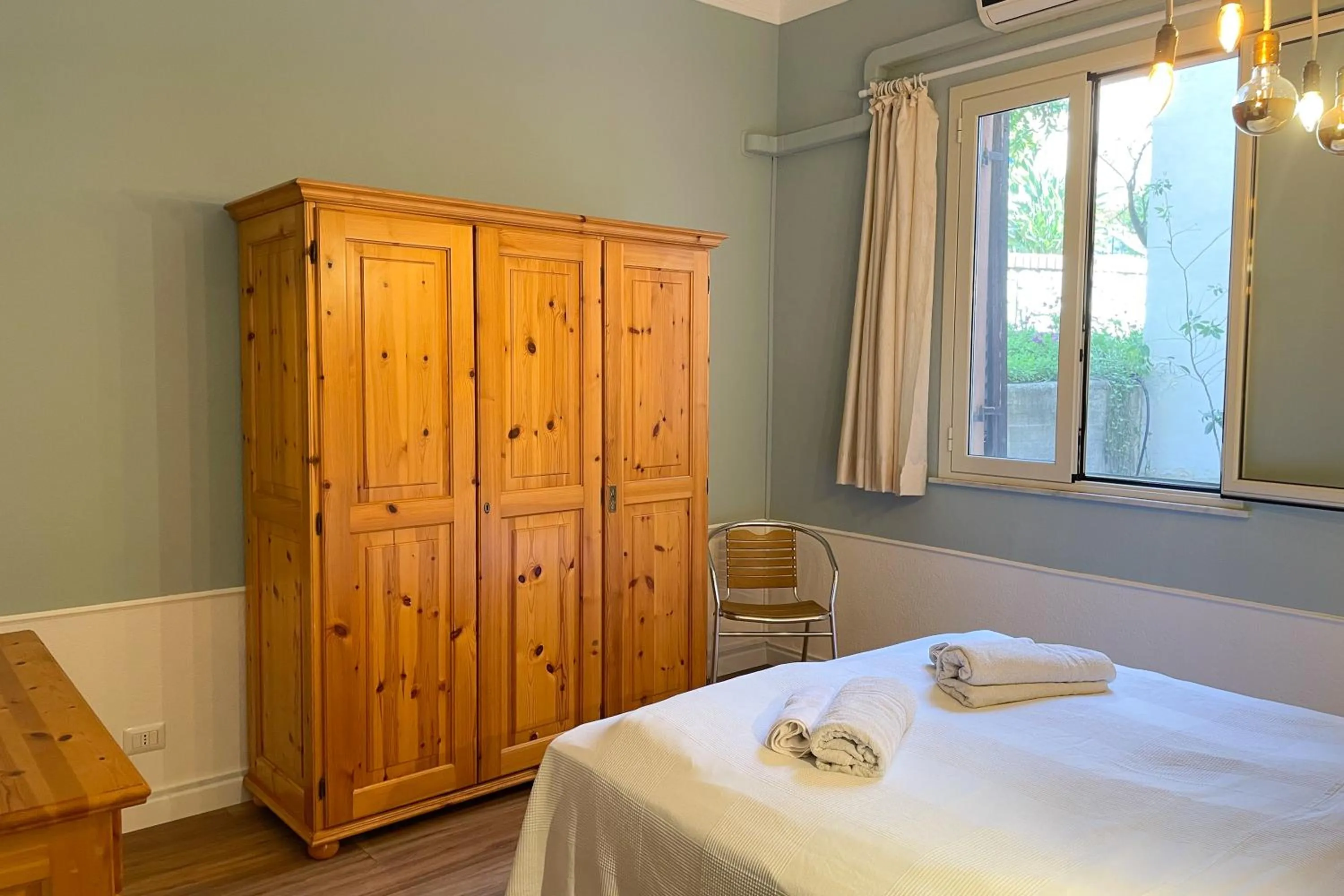 Bedroom, Bed in Villa Caterina - Solemar Sicilia