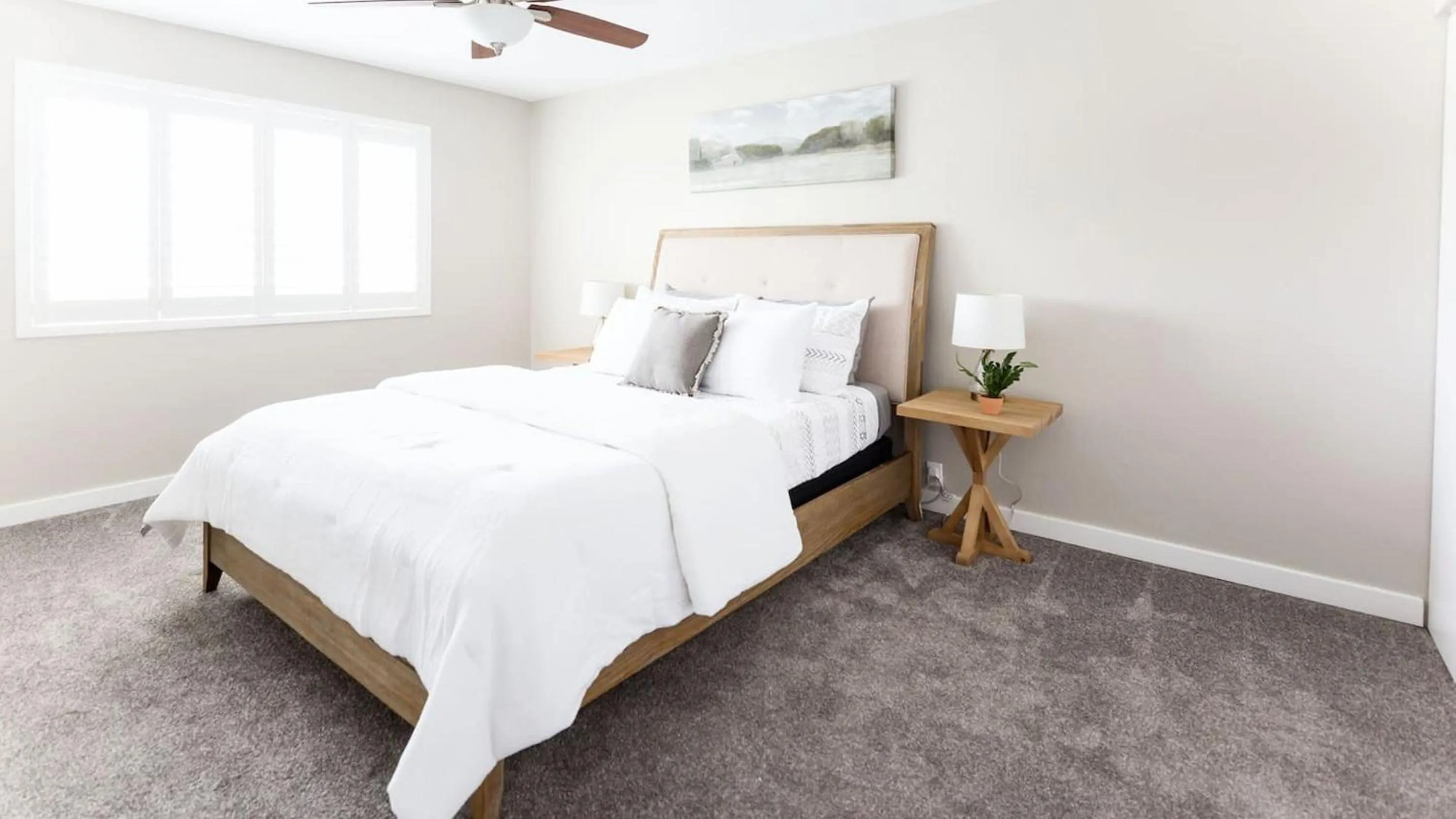 Other, Bed in Updated Condo in A Old Town Scottsdale Location