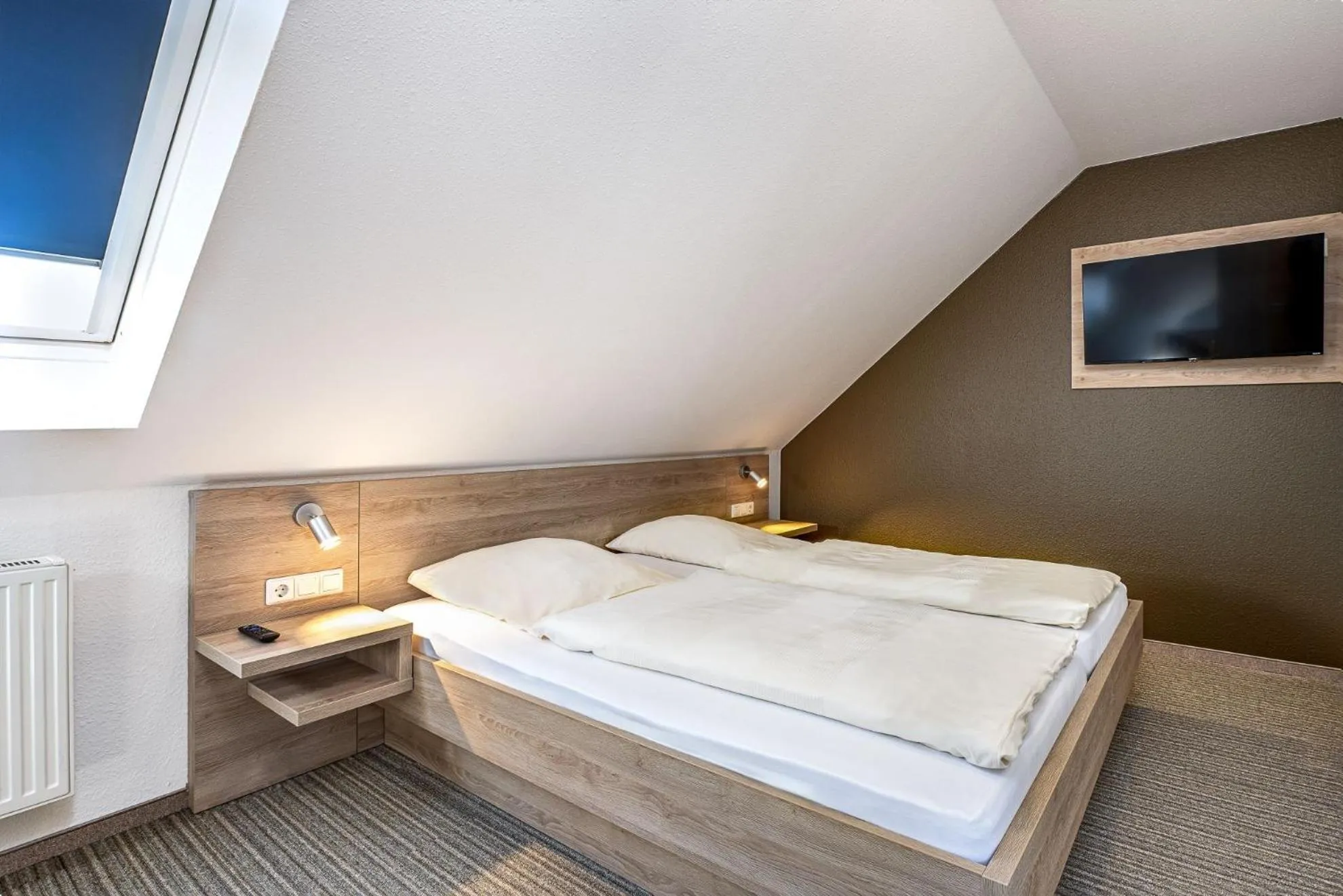 TV and multimedia, Bed in Hotel Heilemann