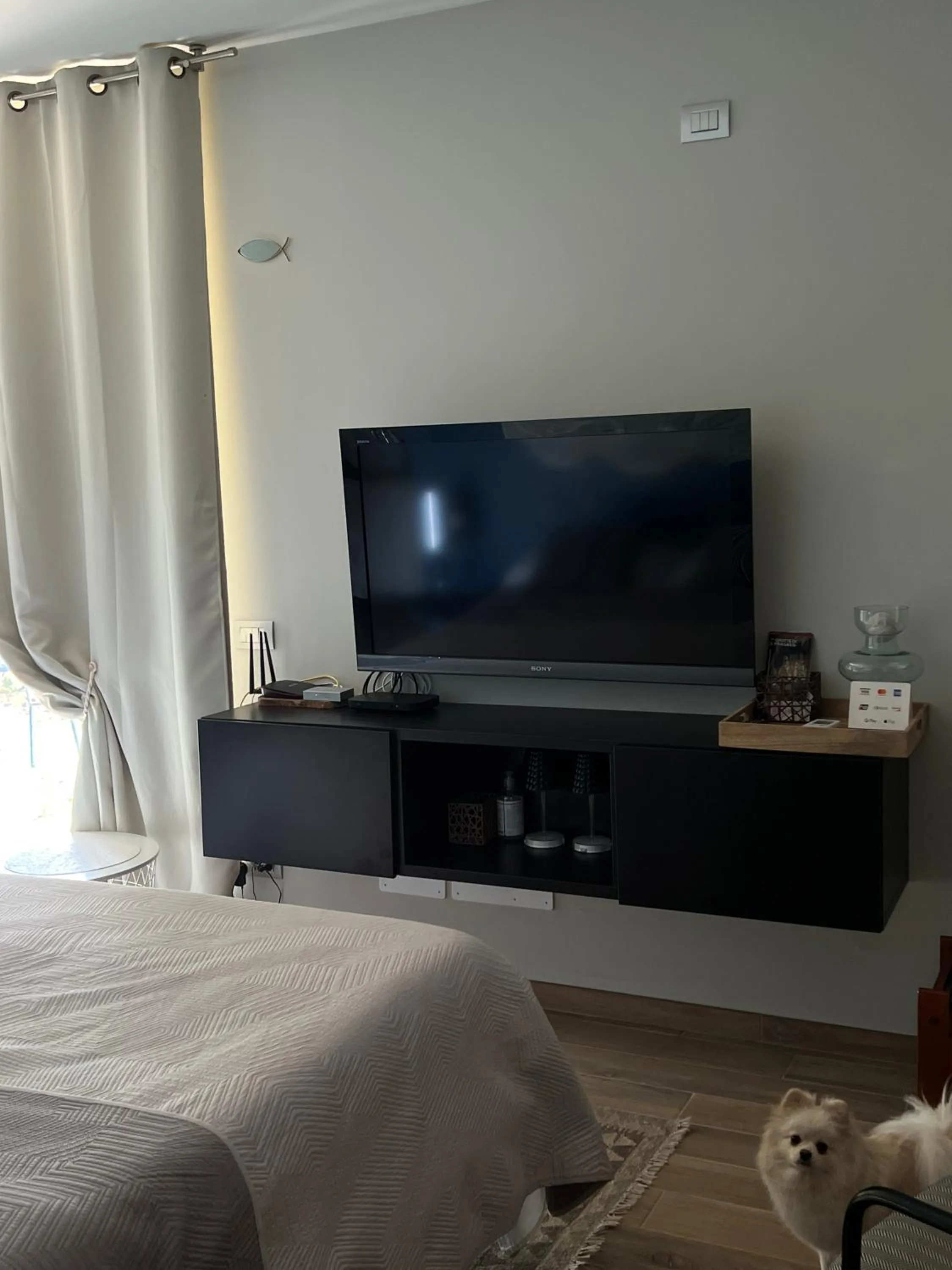 Communal lounge/ TV room, Bed in GreenValley BnB