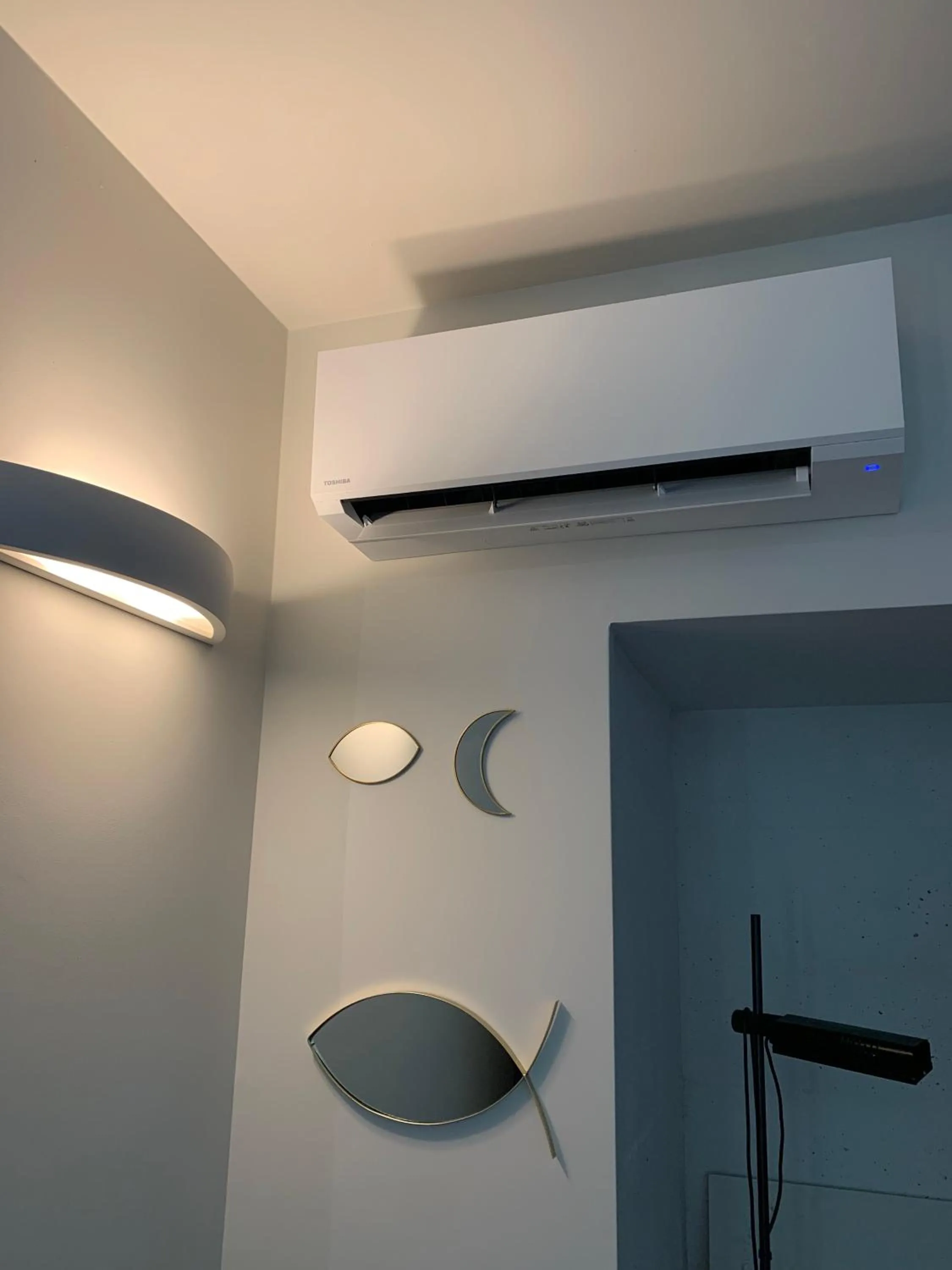 air conditioner in GreenValley BnB