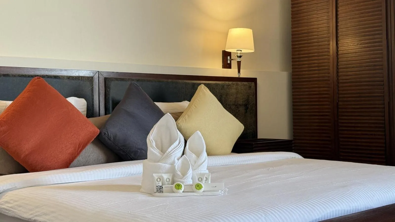 Bed in Le Jazz Hotel