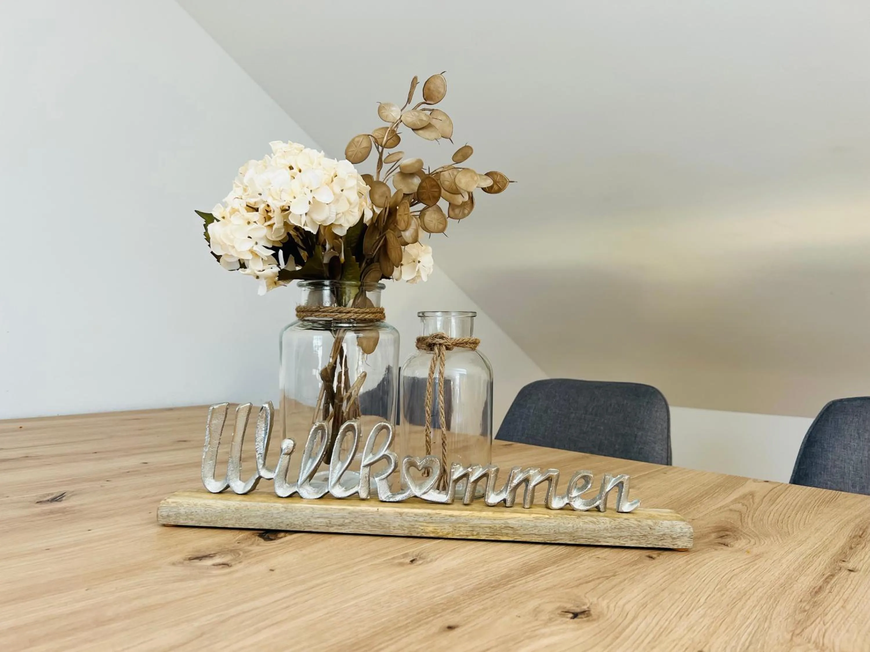 Property logo or sign in APSTAY Eggenberg I Self Check-in I Parking option