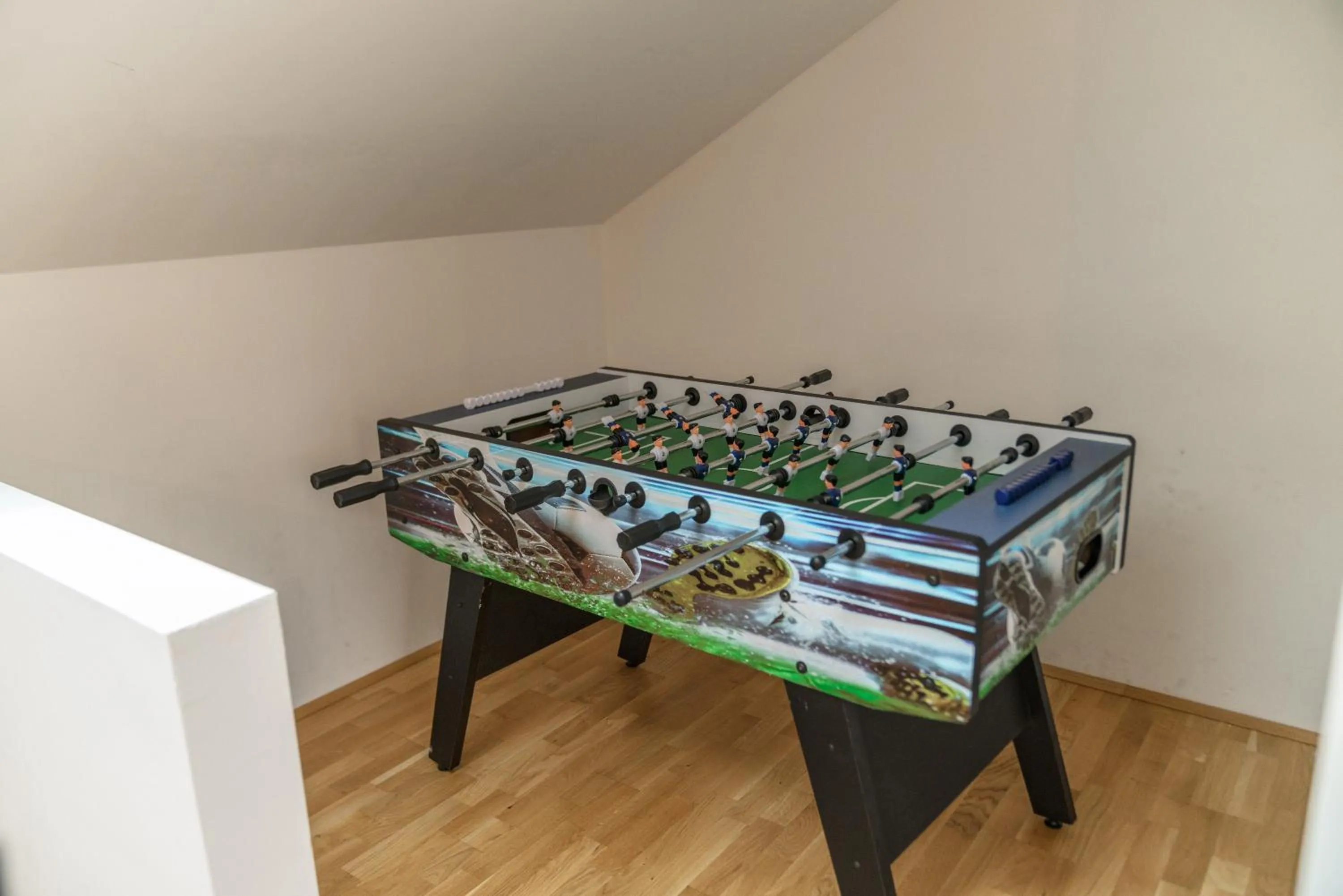 Game Room in APSTAY Eggenberg I Self Check-in I Parking option