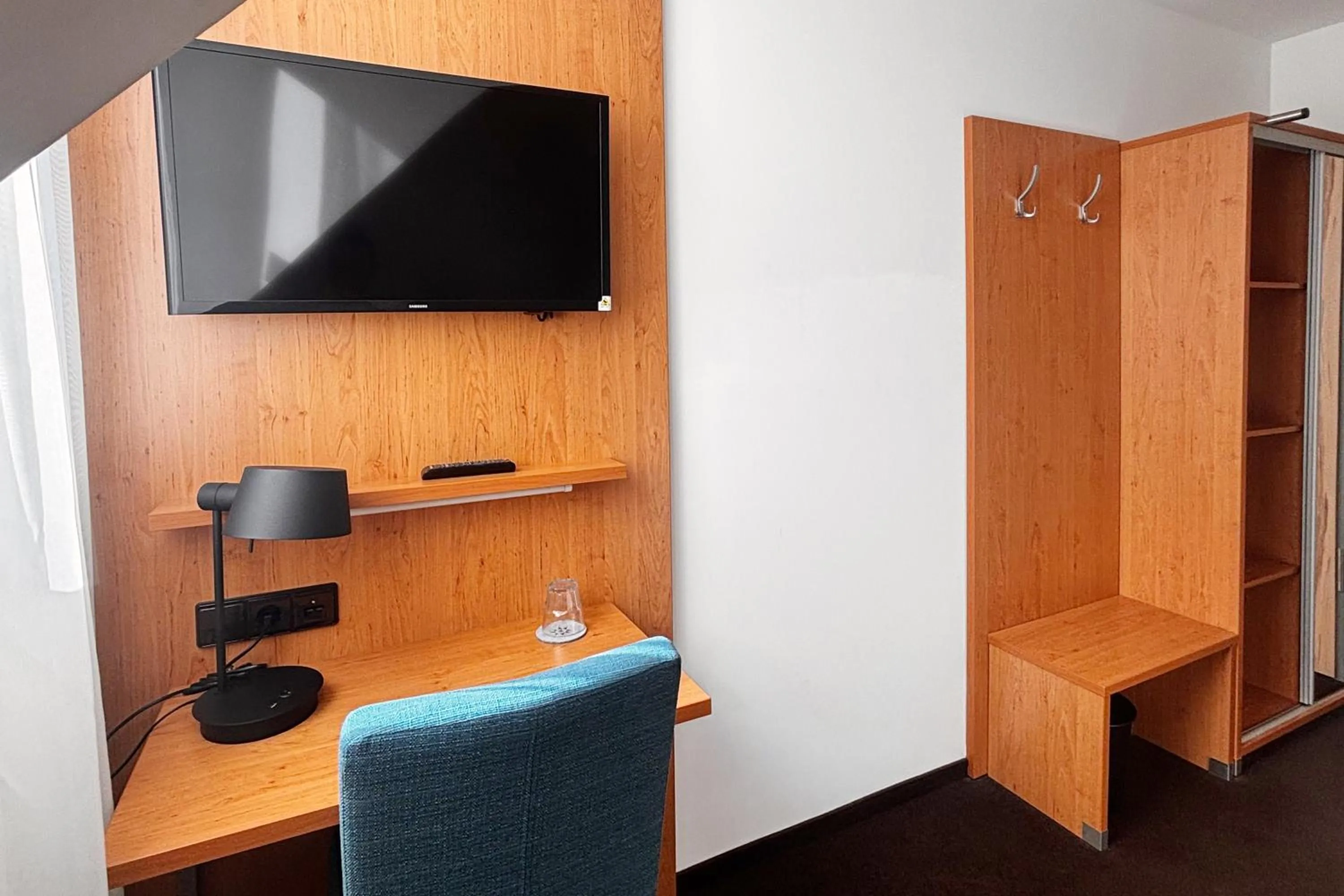 Photo of the whole room in Novum Hotel Bruy