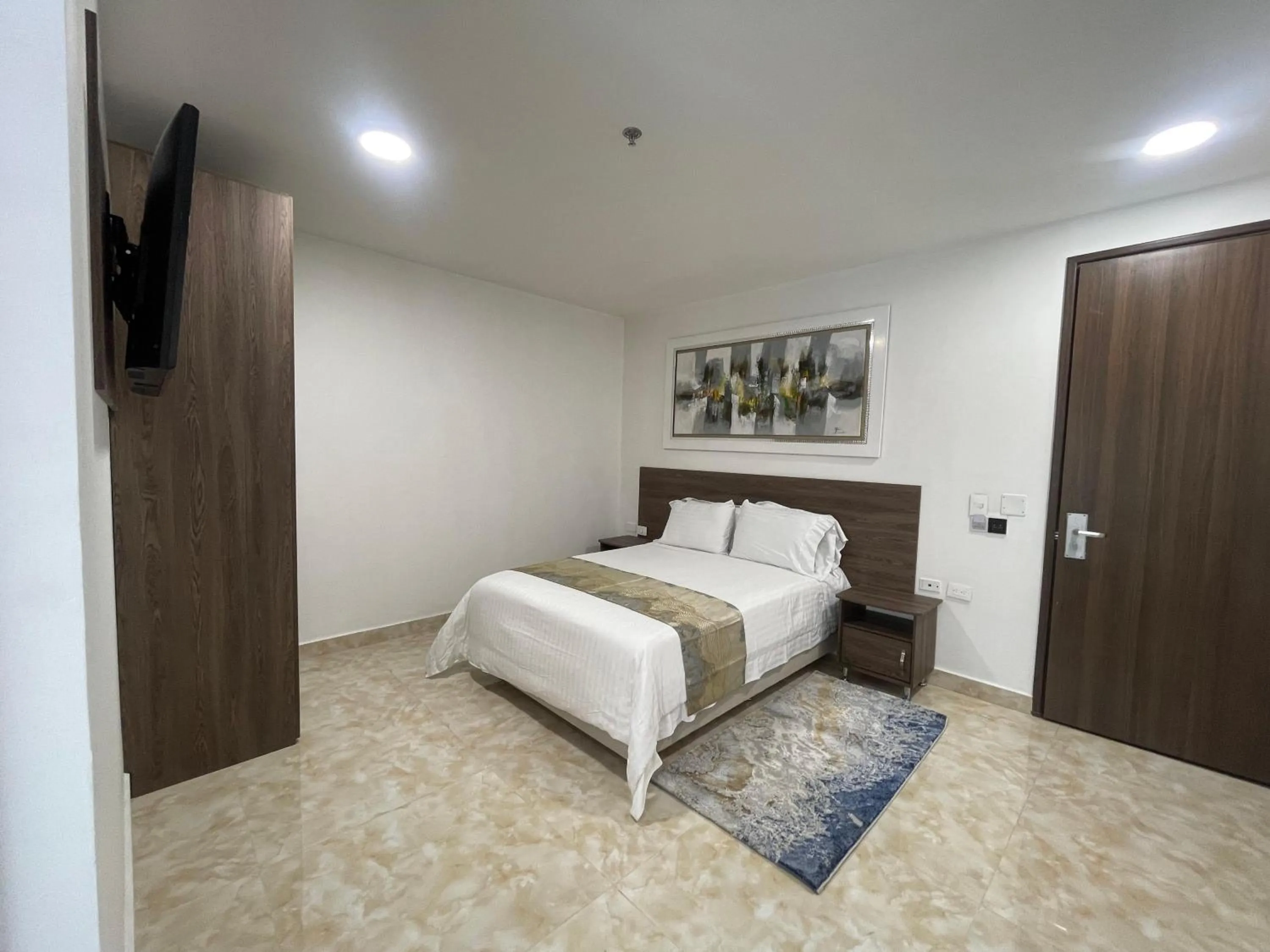 Bed in Hotel Real Elim International