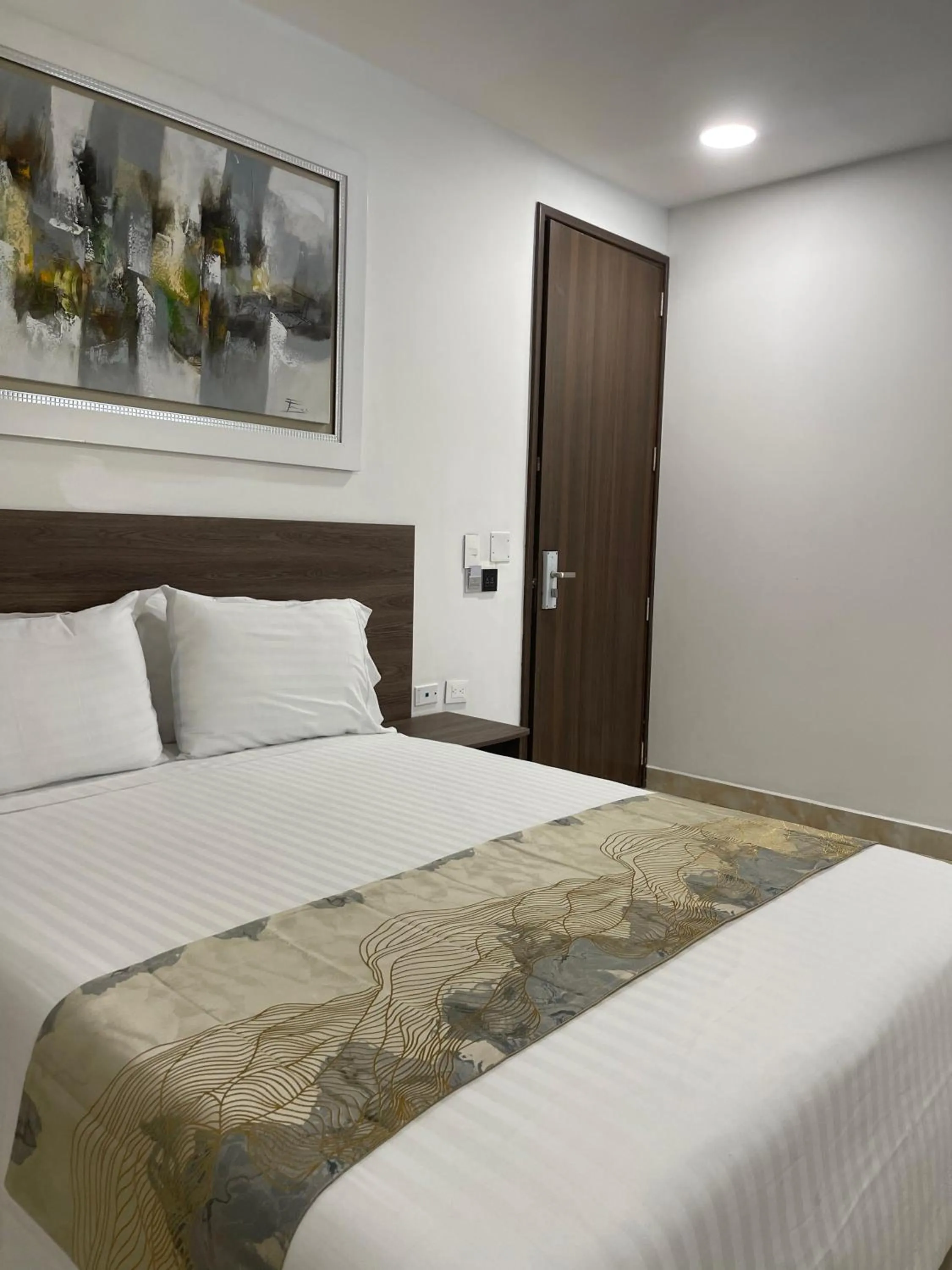 Bed in Hotel Real Elim International