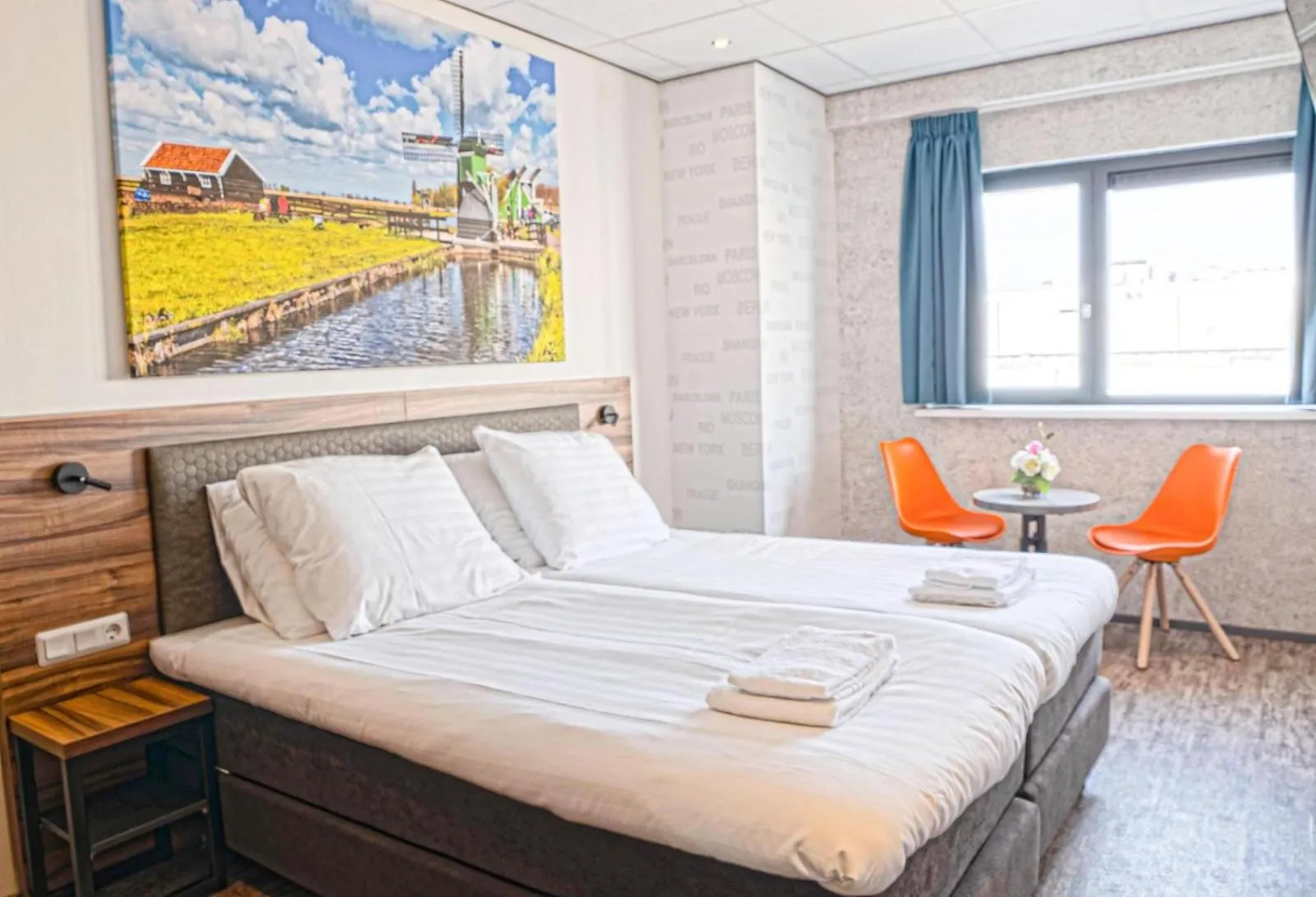 Bed in Harbour Hotel IJmuiden