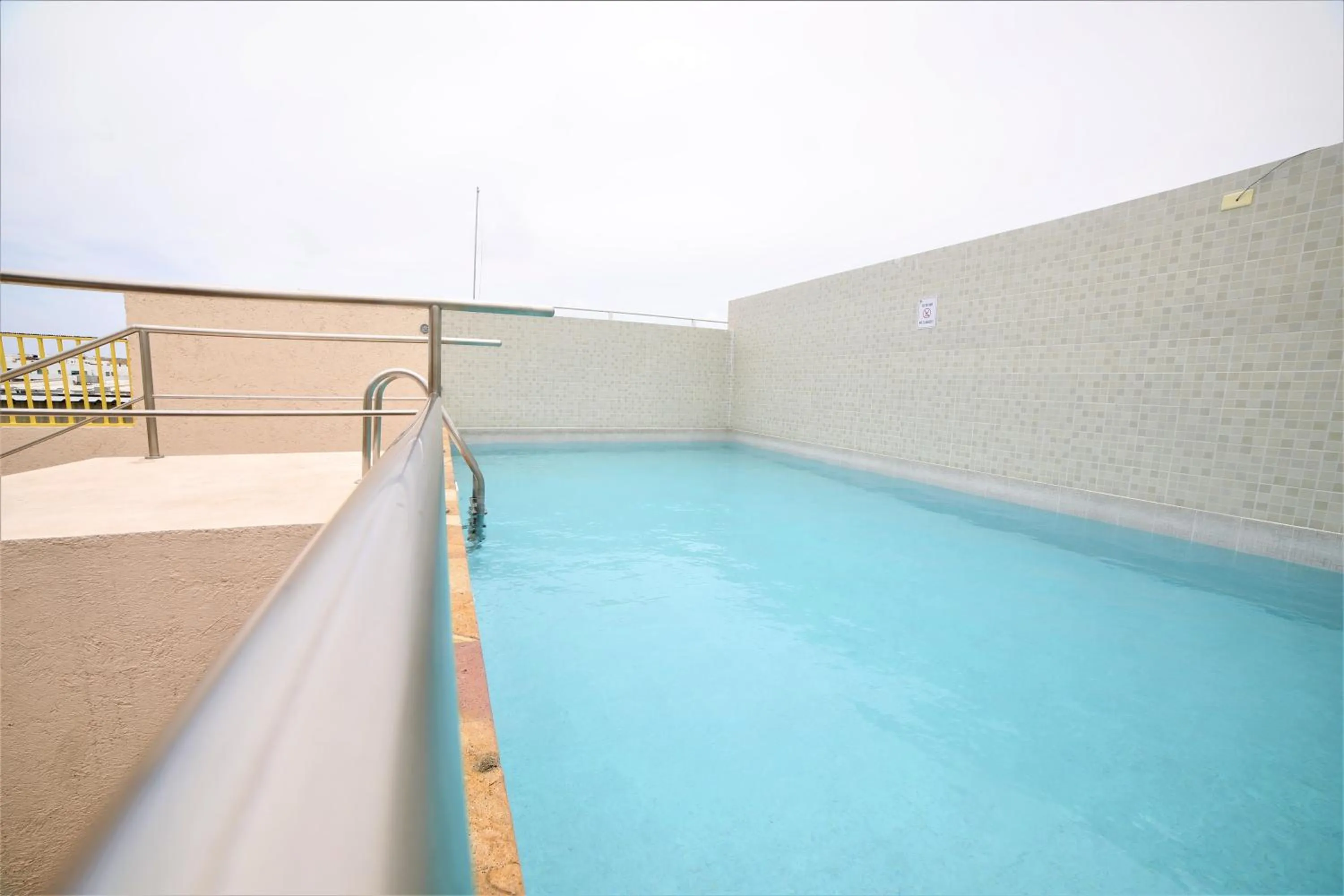 Swimming pool in Hotel 12 BEES by Kavia