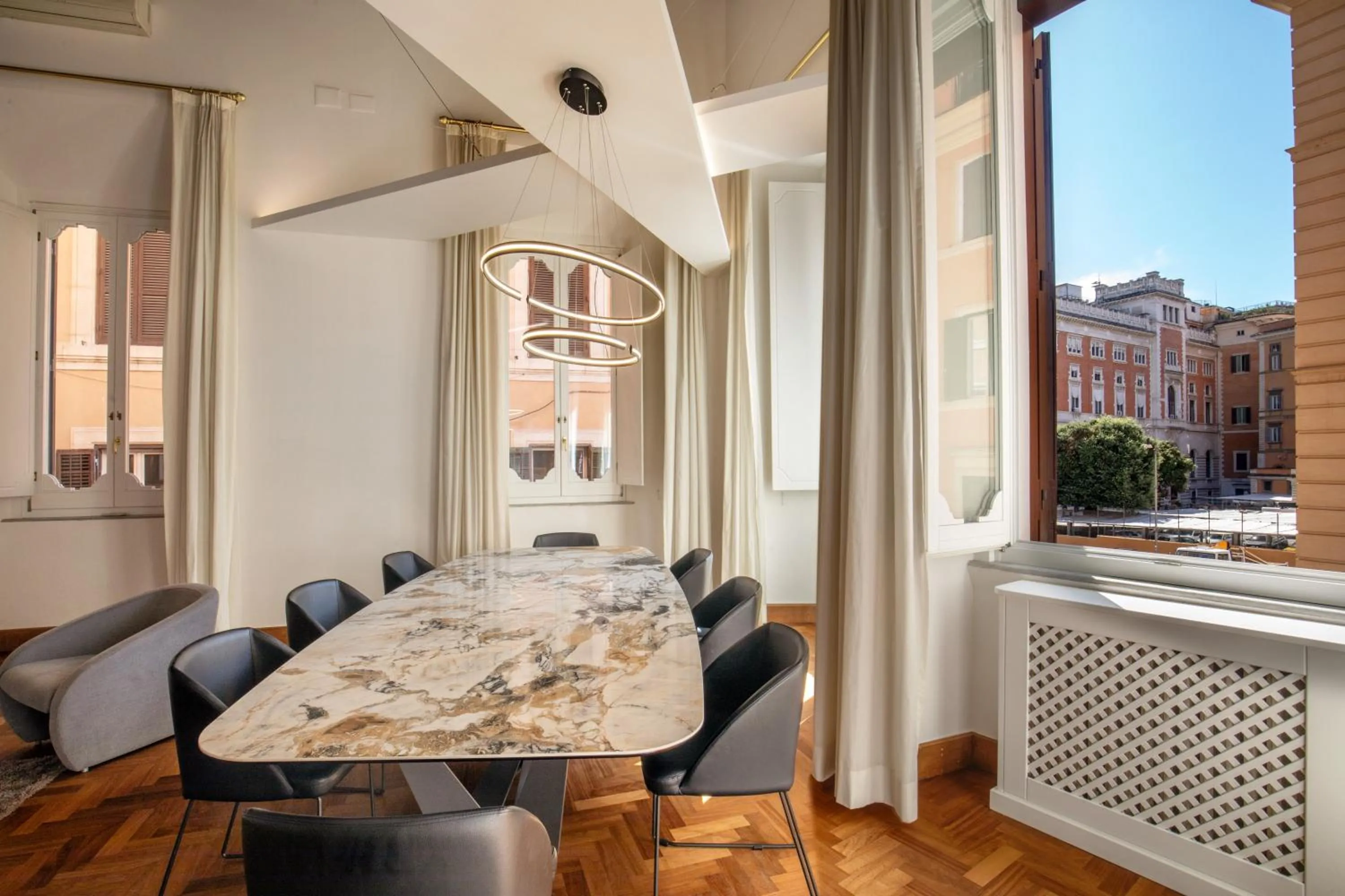 Lunch in HOTEL VITE - By Naman Hotellerie