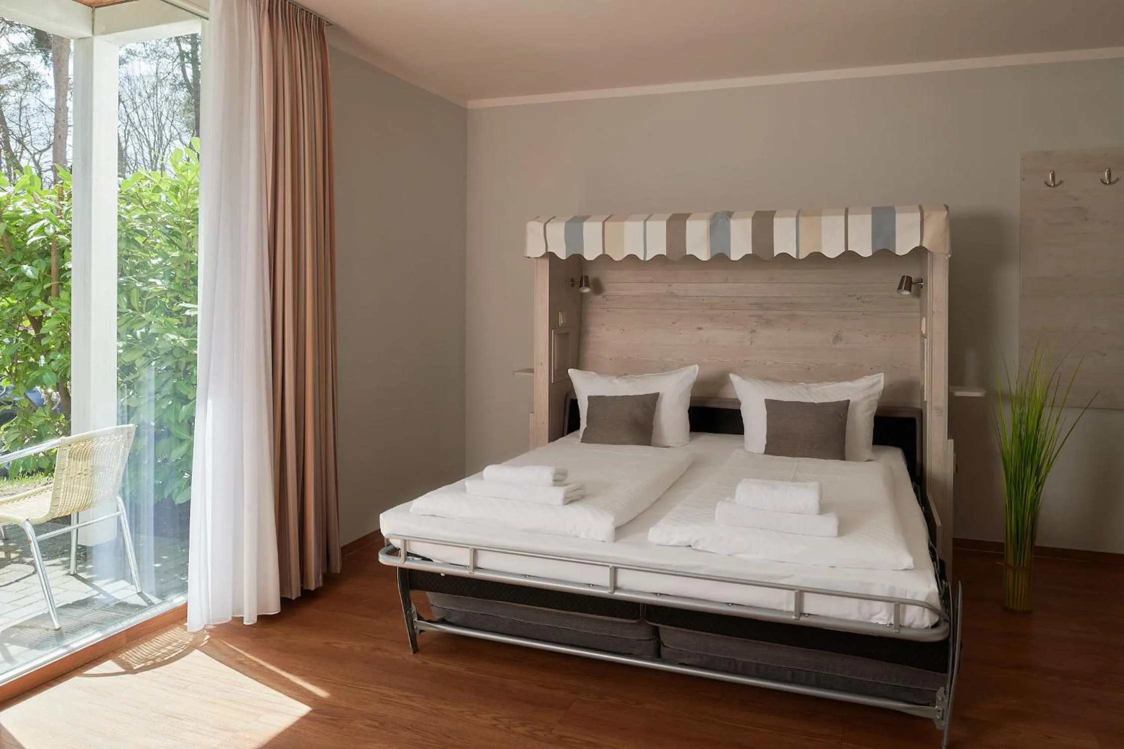 Family, Bed in R&R Hotel Strandallee