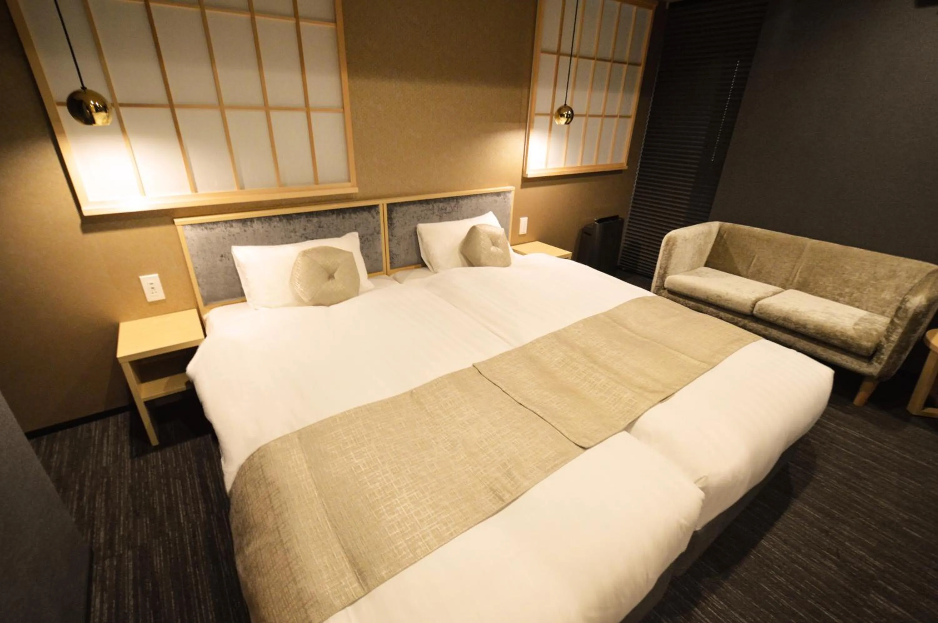Bed in Rinn Horikawa Gojo