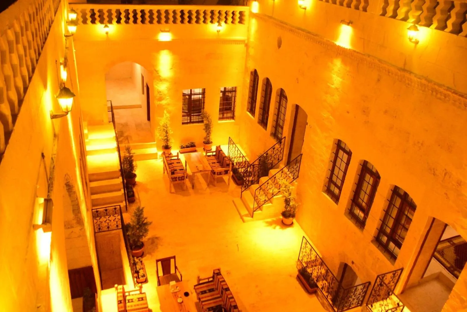 CİHANGİR KONAĞI BUTİK OTEL