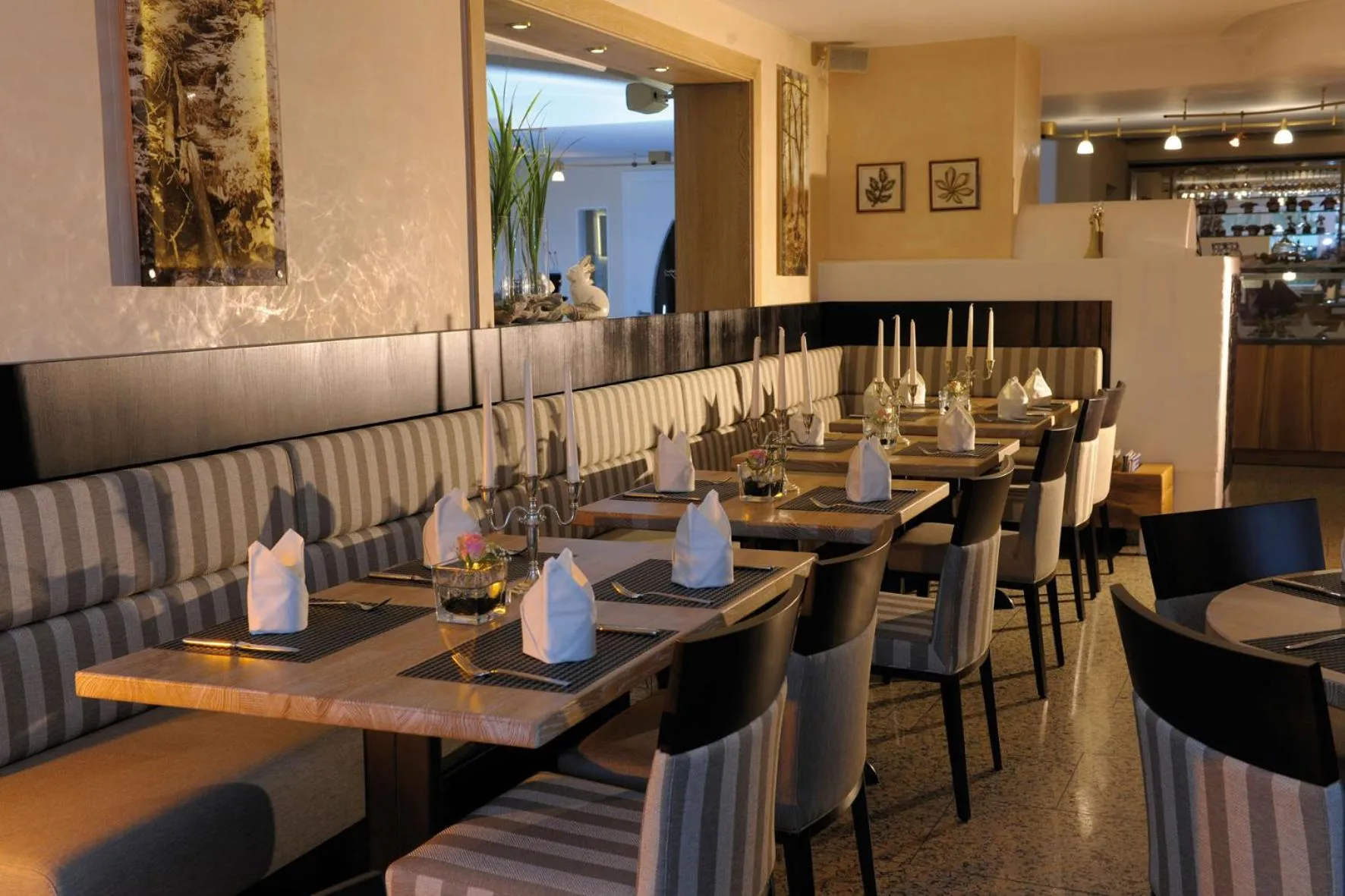 Restaurant/places to eat in Landidyll Hotel Haus Hochstein