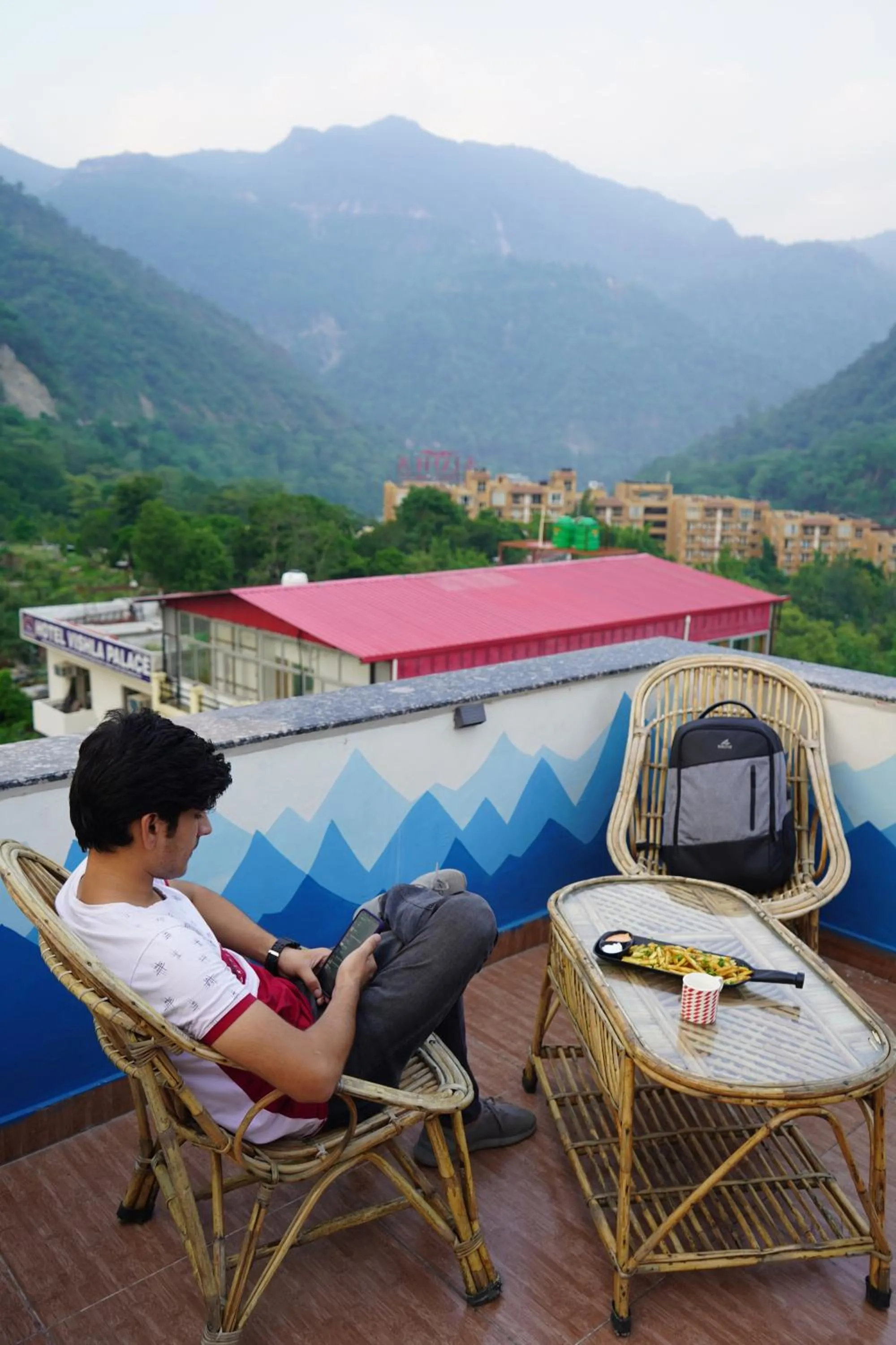 Restaurant/places to eat in Joey's Hostel Rishikesh
