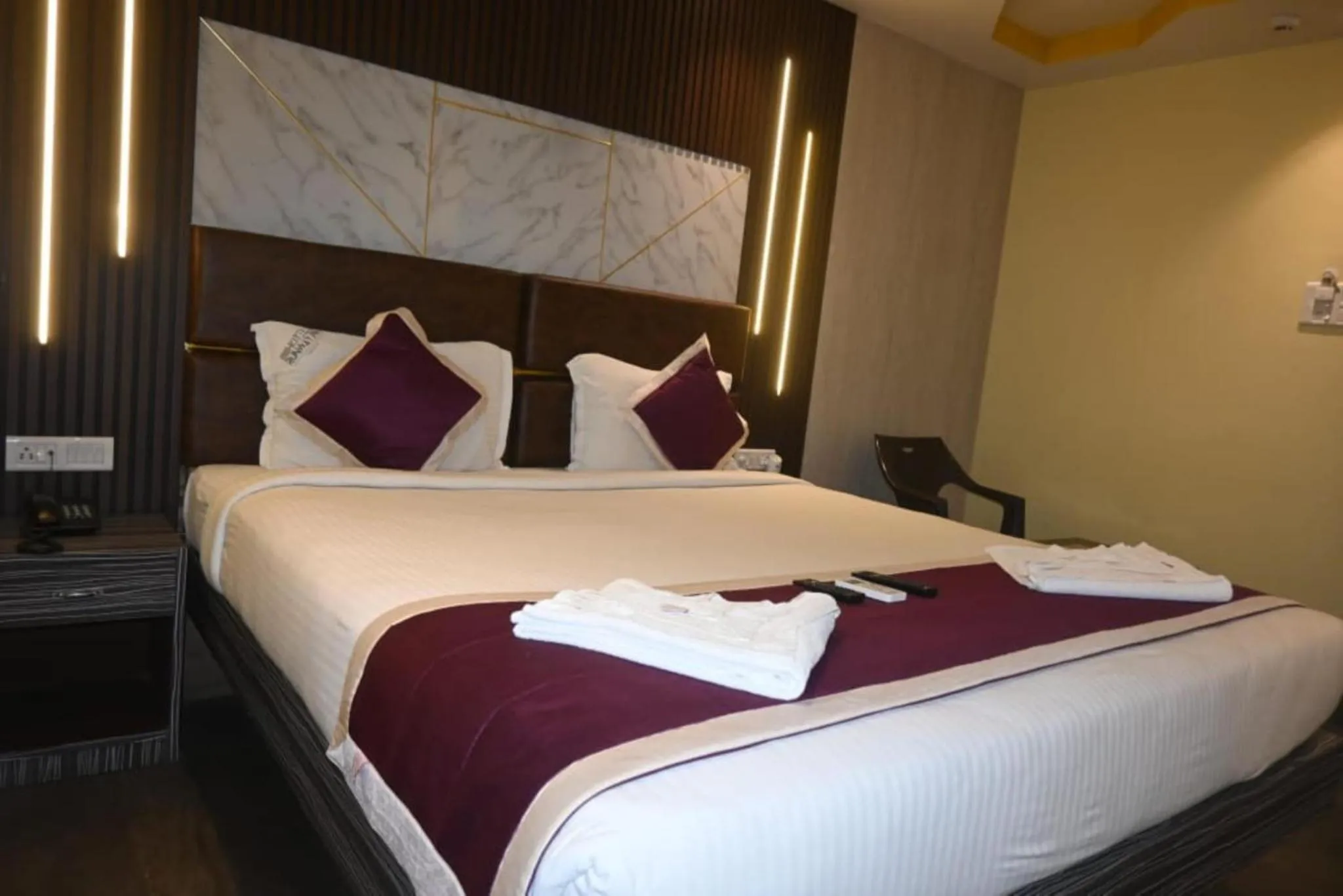 Bed in Hotel Runway Inn