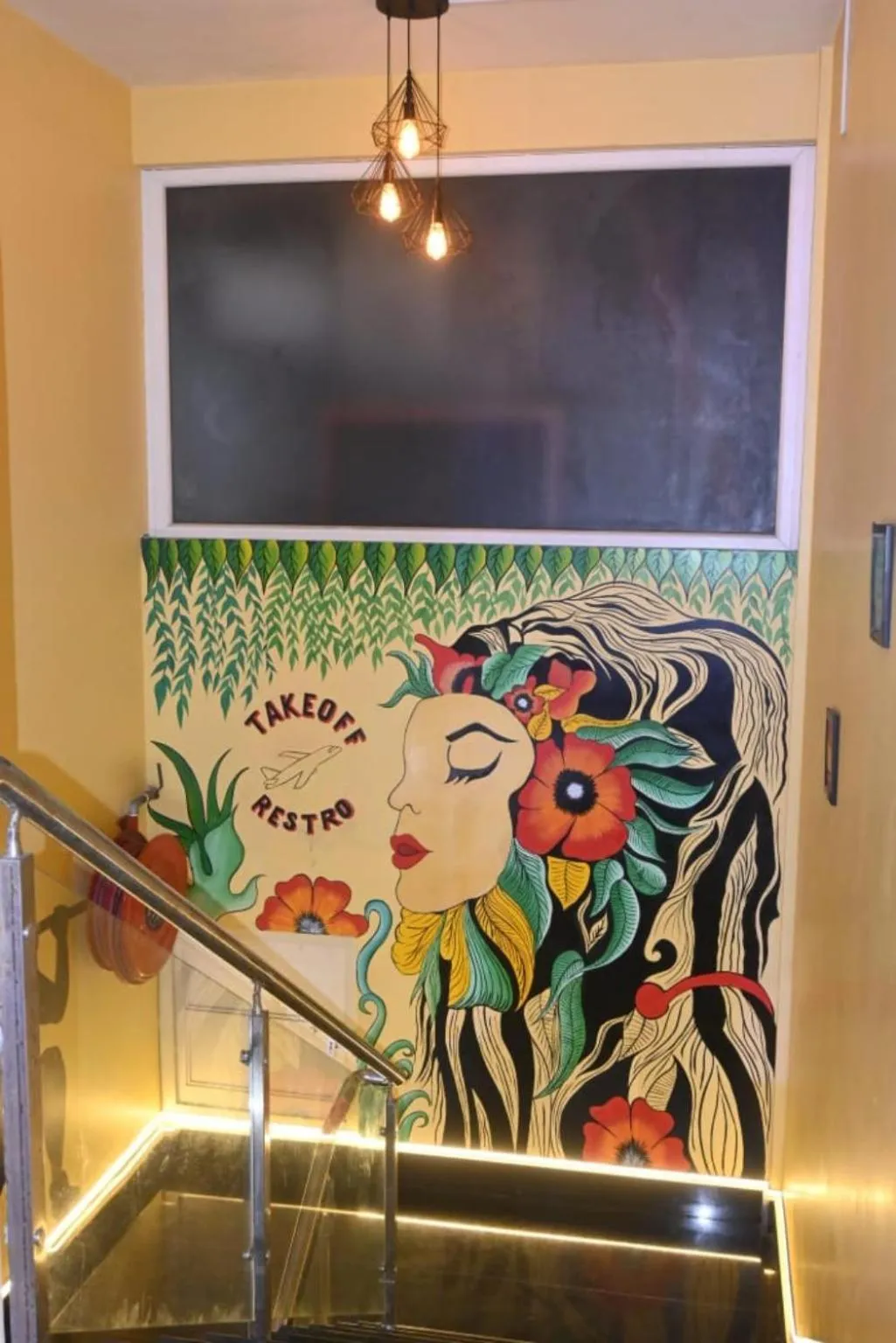 Property building in Hotel Runway Inn