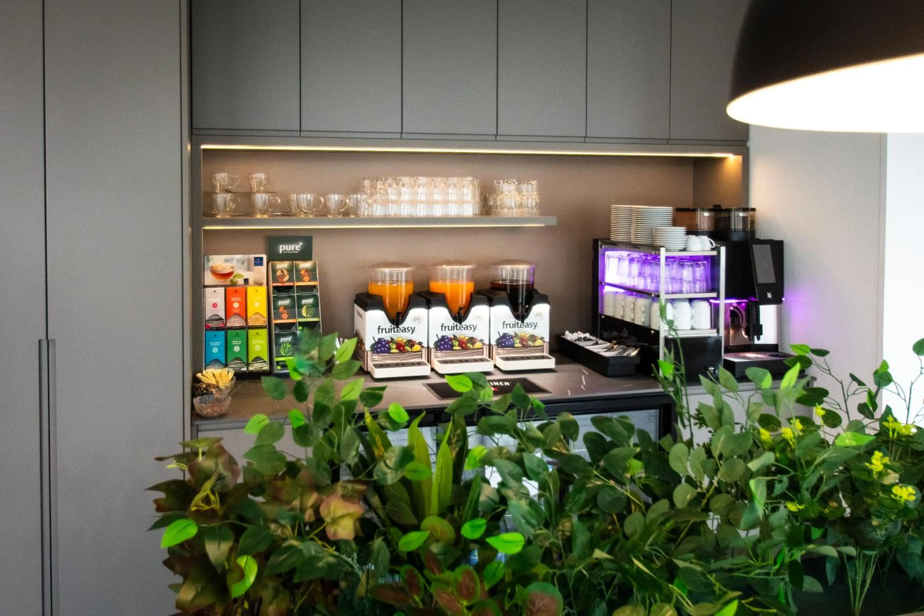 Restaurant/places to eat in Taste Hotel Jettingen