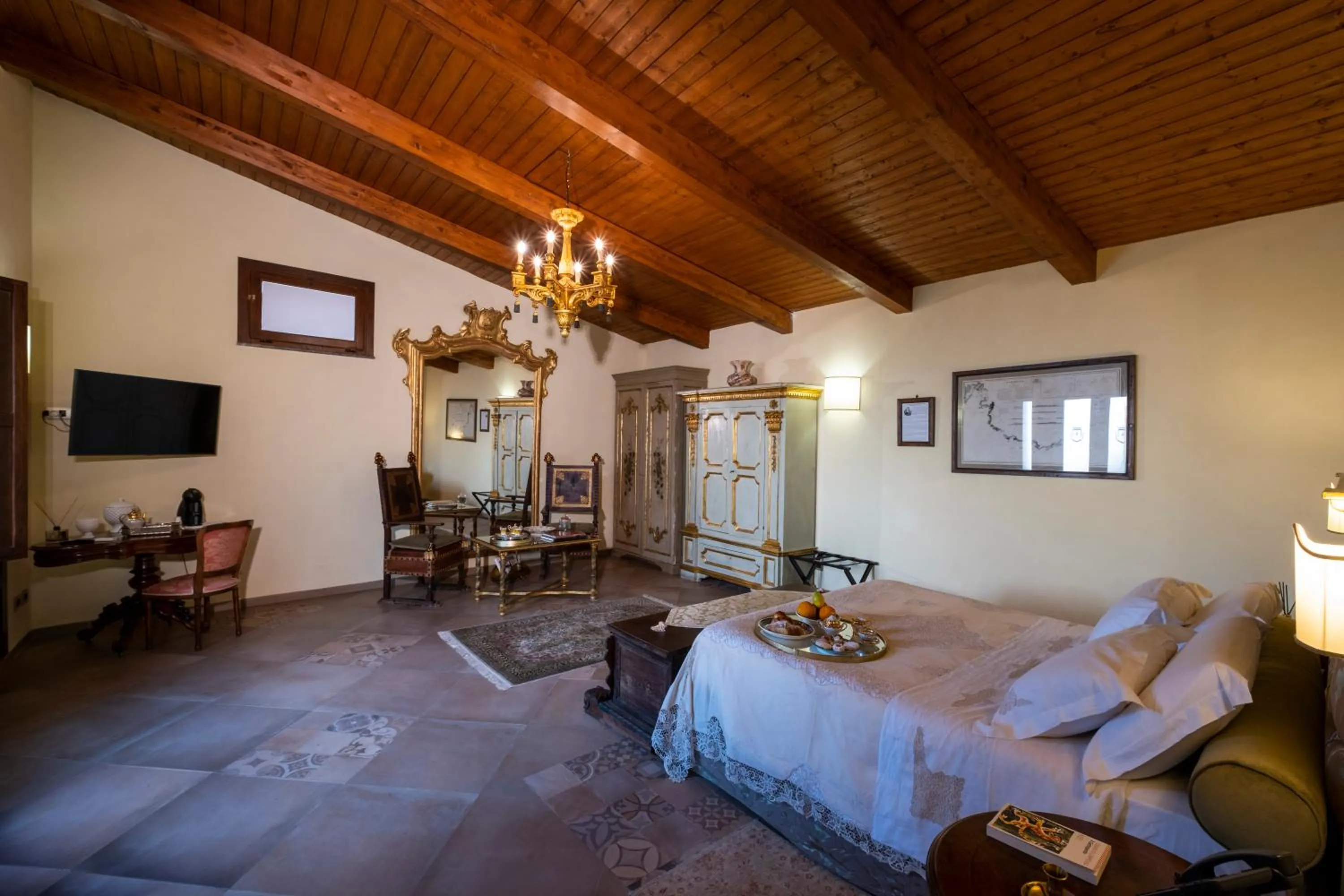 Bed in Villa del Gattopardo