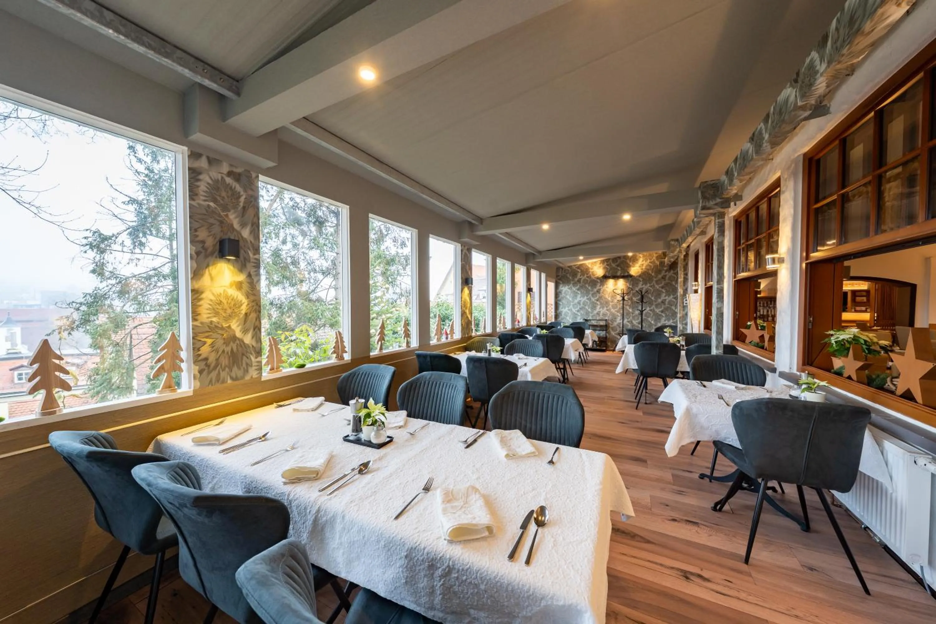 Restaurant/places to eat in Hotel Am Schloss *** Superior