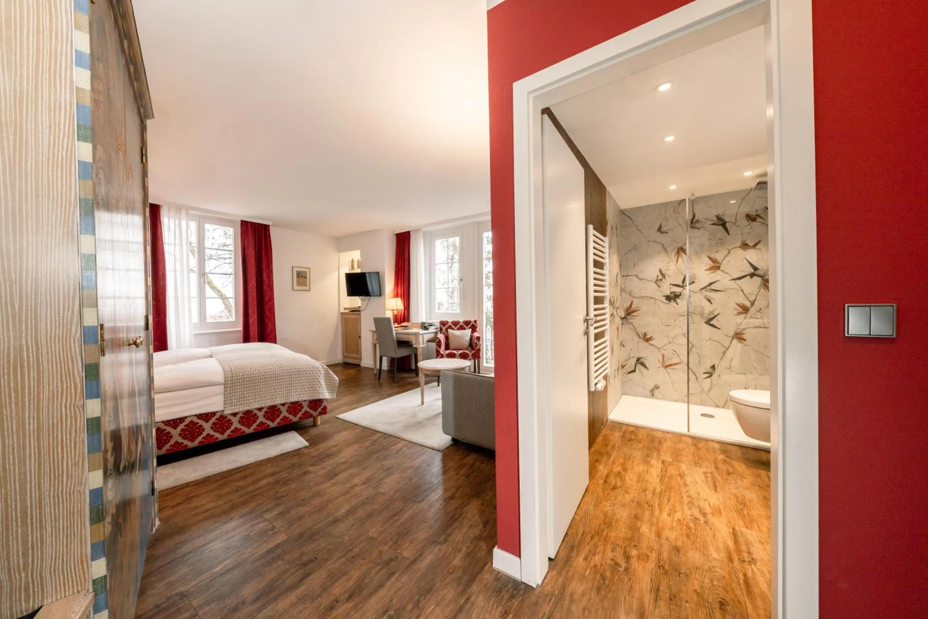 Photo of the whole room, Bed in Hotel Am Schloss *** Superior