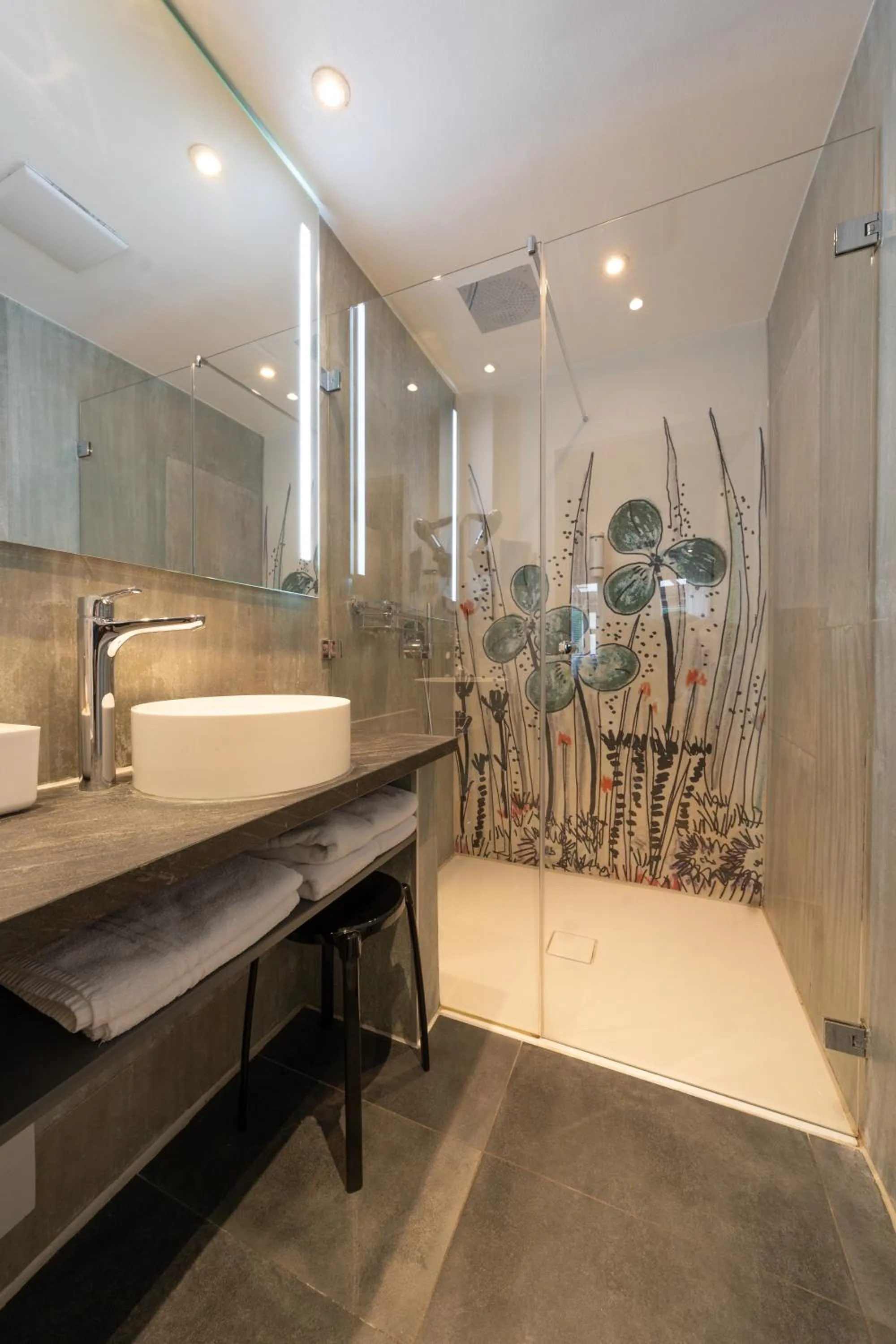 Shower in Hotel Am Schloss *** Superior