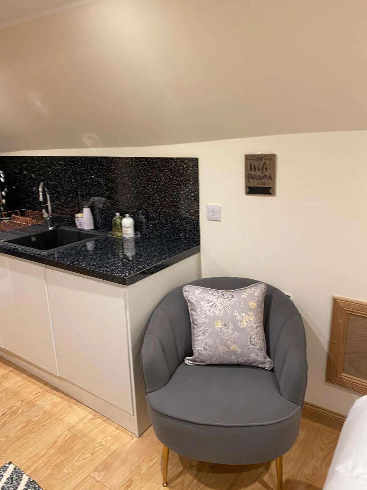 Other in Waverley Inn Holiday Apartments