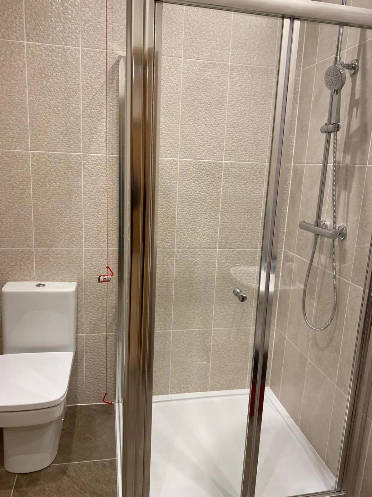 Bathroom in Waverley Inn Holiday Apartments