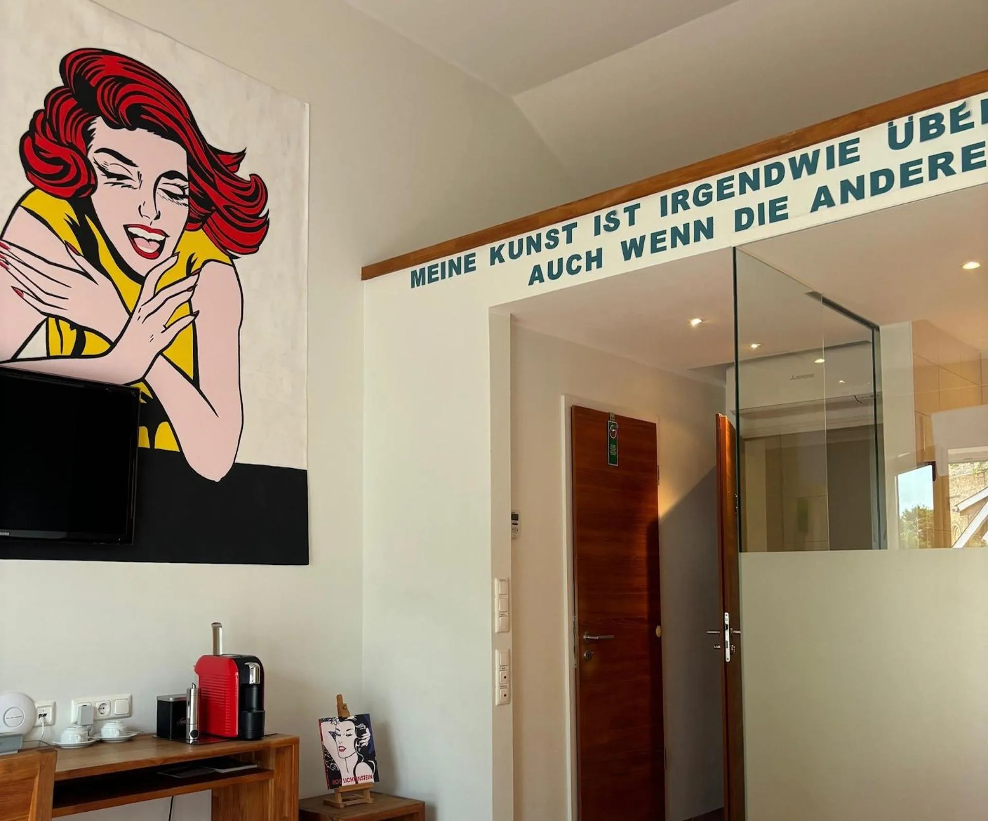 Photo of the whole room in Malerwinkel Hotel