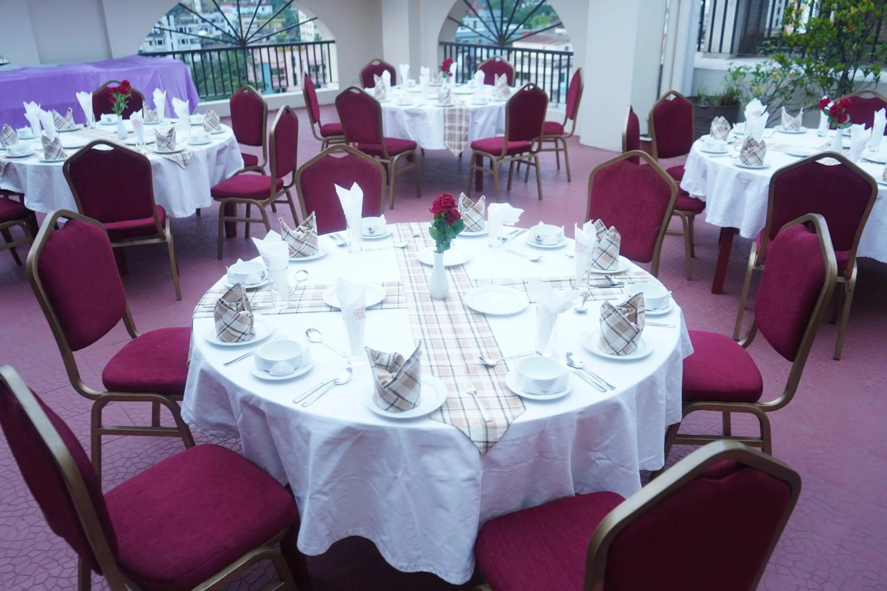 Banquet/Function facilities in Grand Mostafa Hotel Ababil